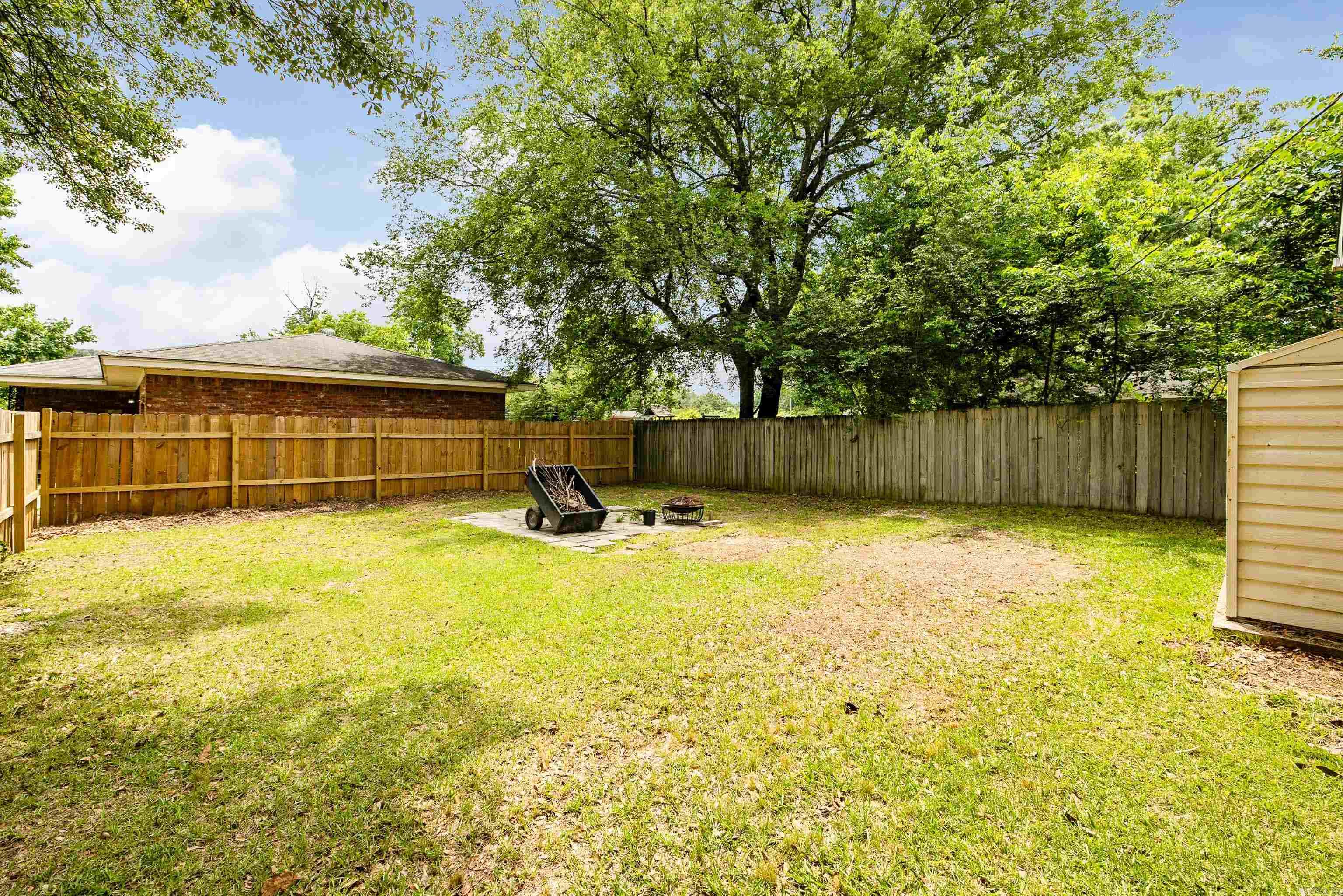 100  Donna  Little Rock, AR