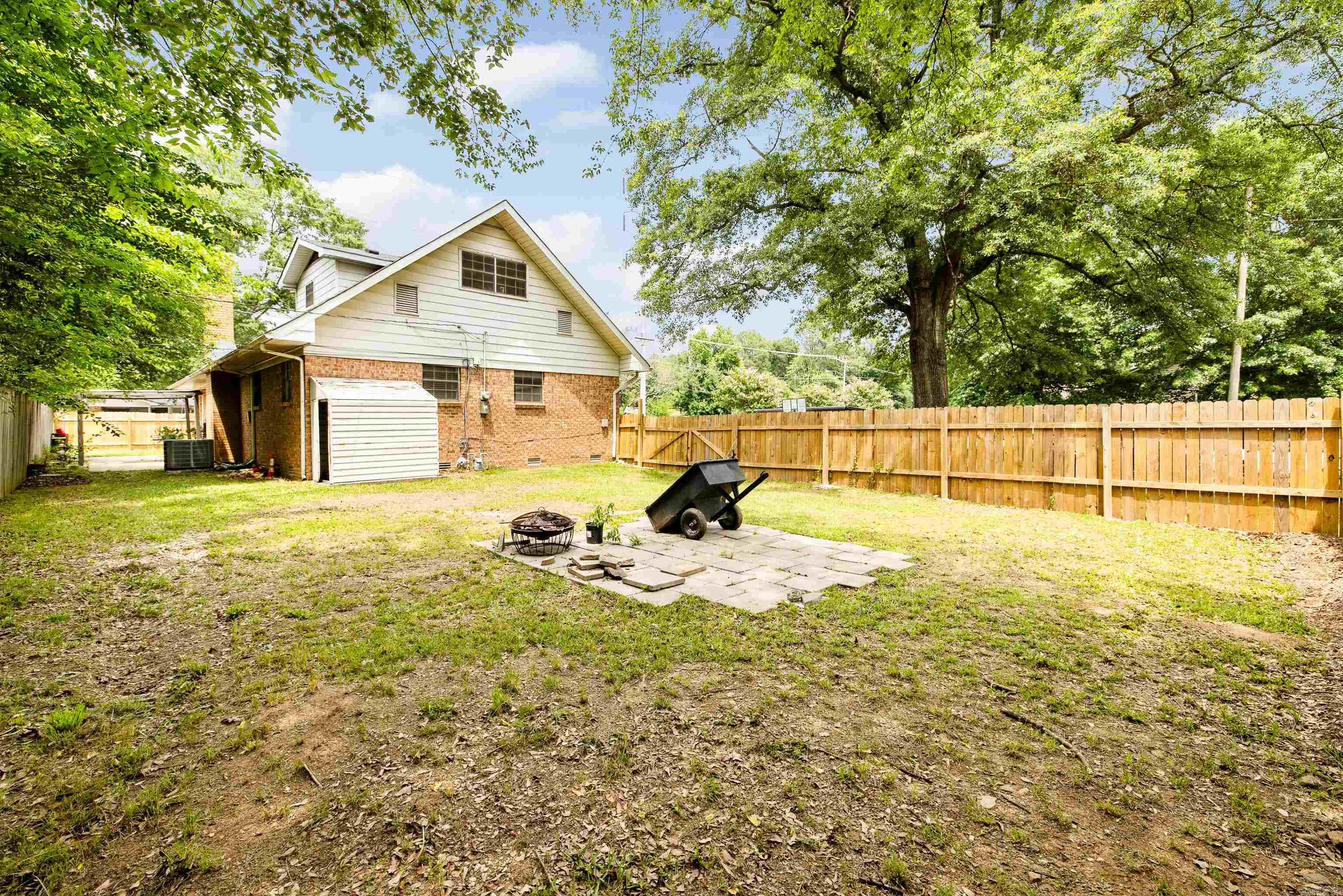 100  Donna  Little Rock, AR