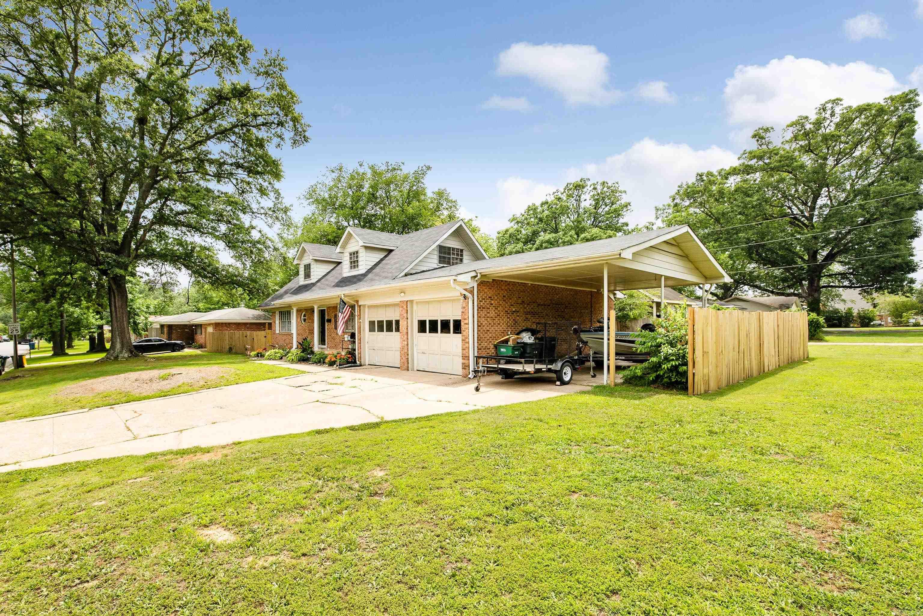 100  Donna  Little Rock, AR
