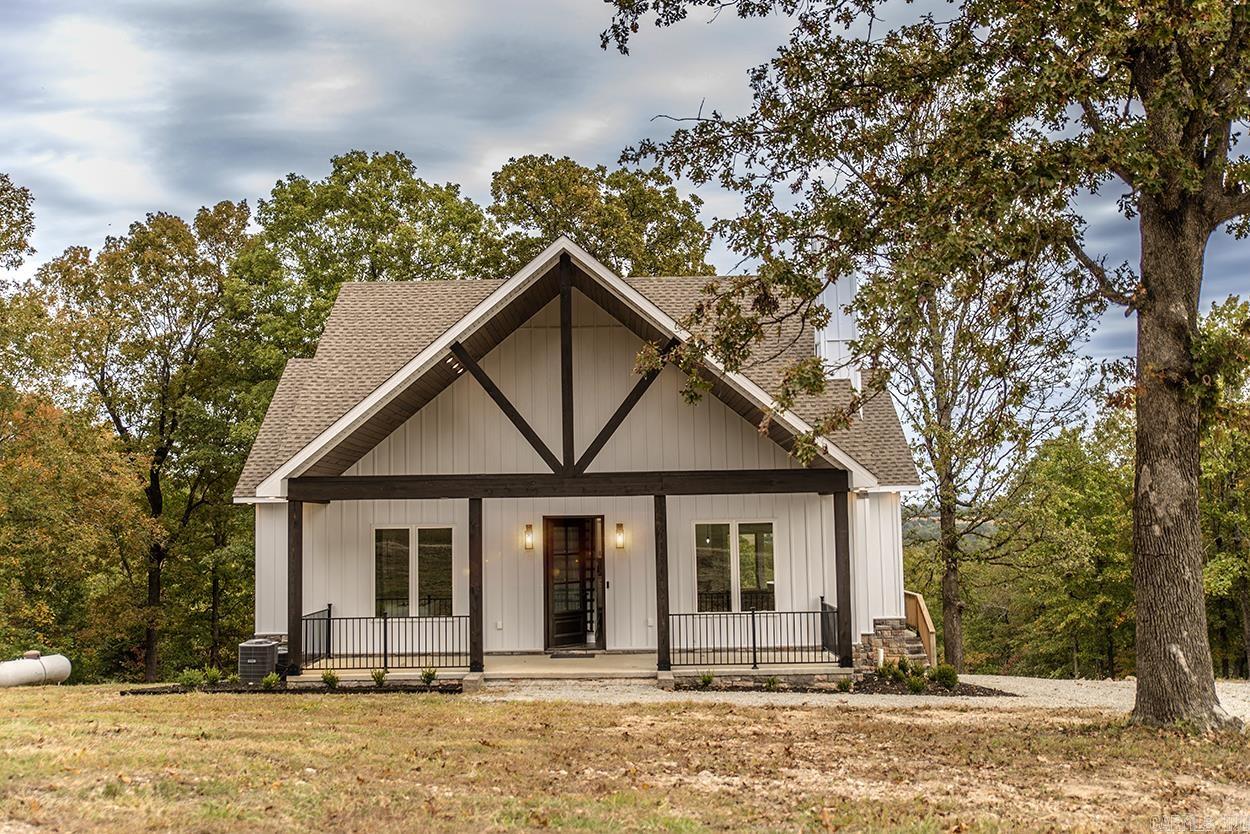 38  Oak Ridge Drive  Henderson, AR