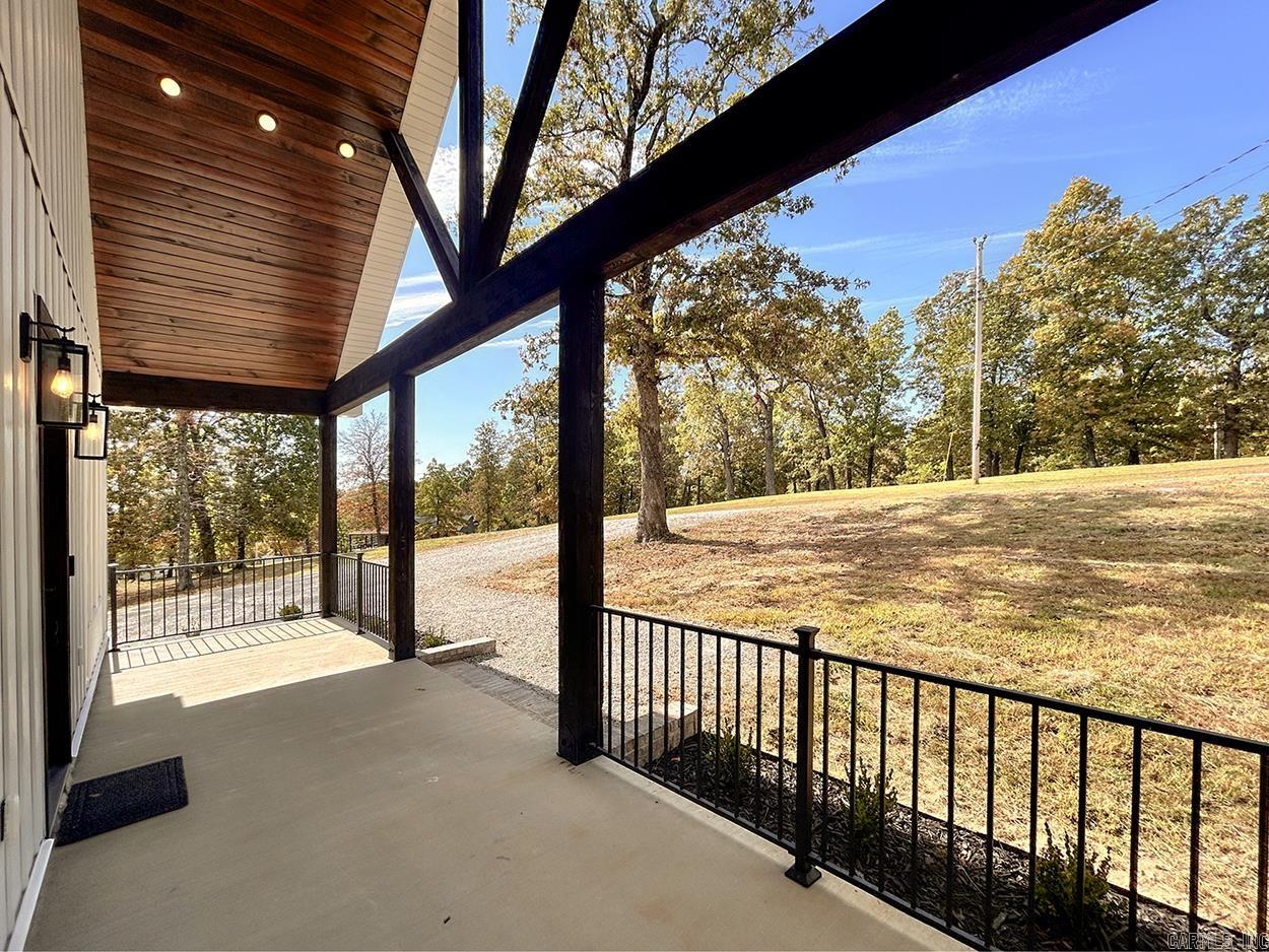 38  Oak Ridge Drive  Henderson, AR