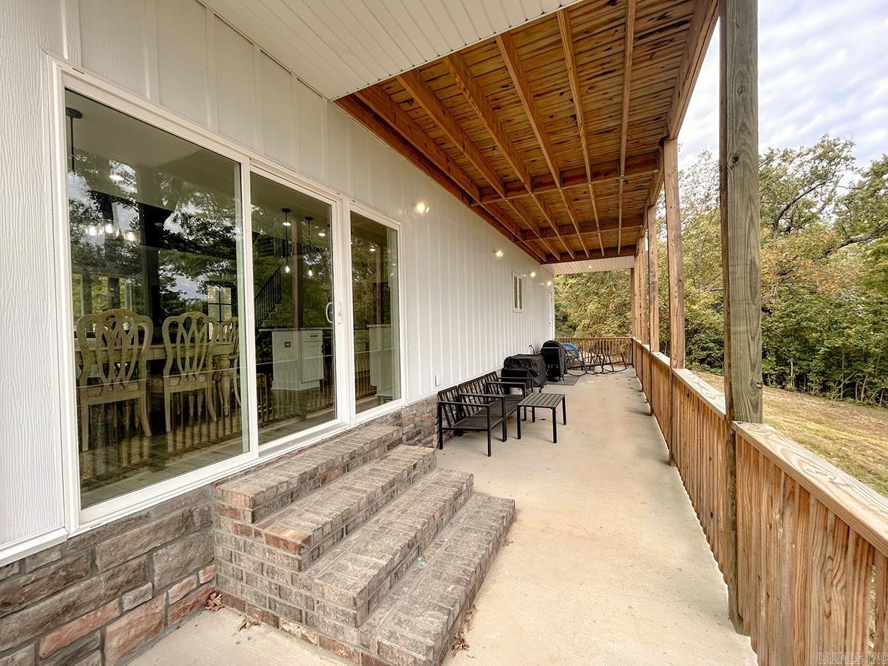 38  Oak Ridge Drive  Henderson, AR