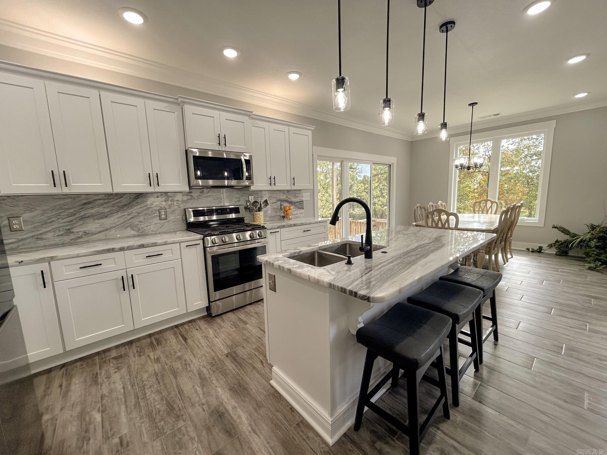 38  Oak Ridge Drive  Henderson, AR