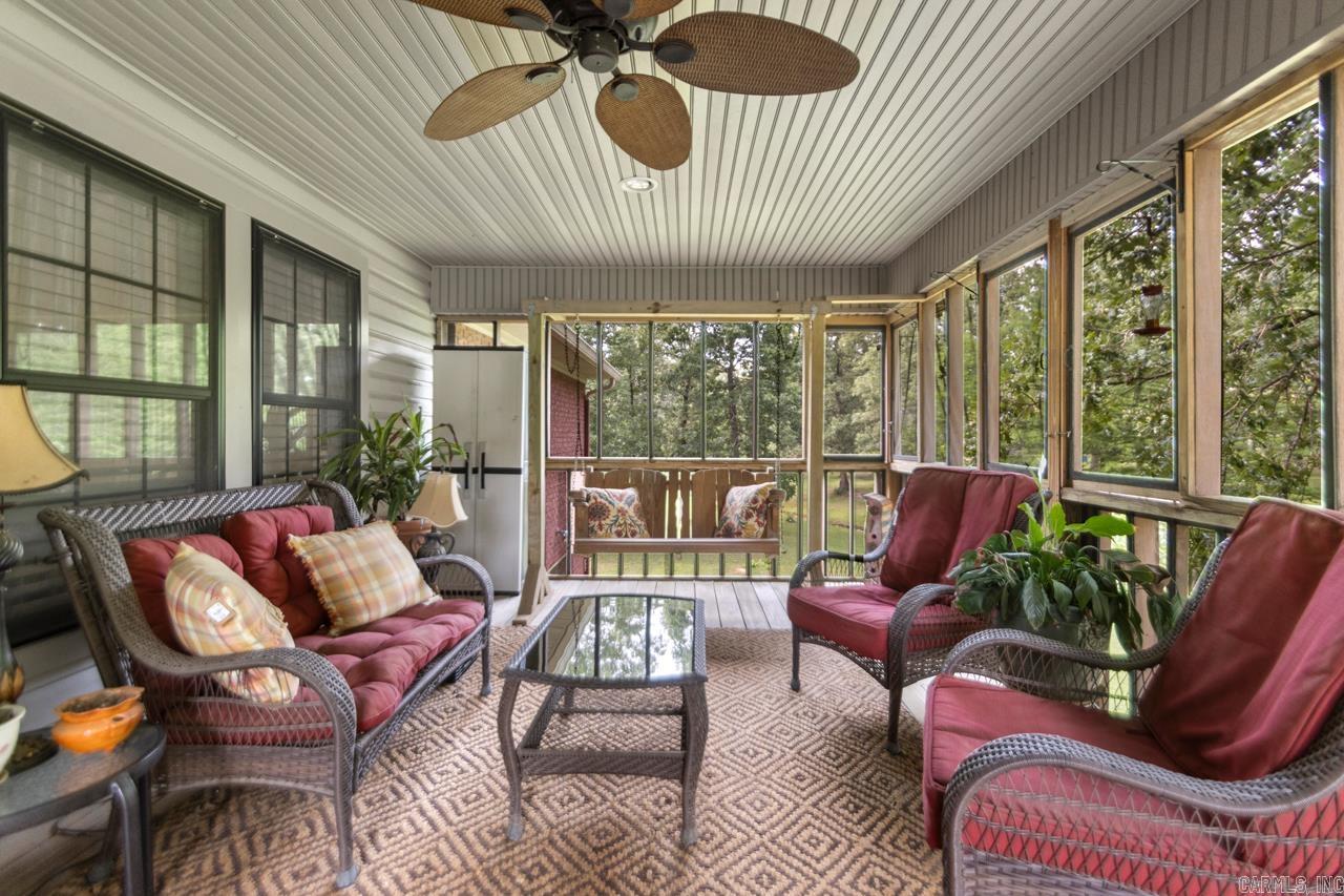 111  Country Oaks  Malvern, AR