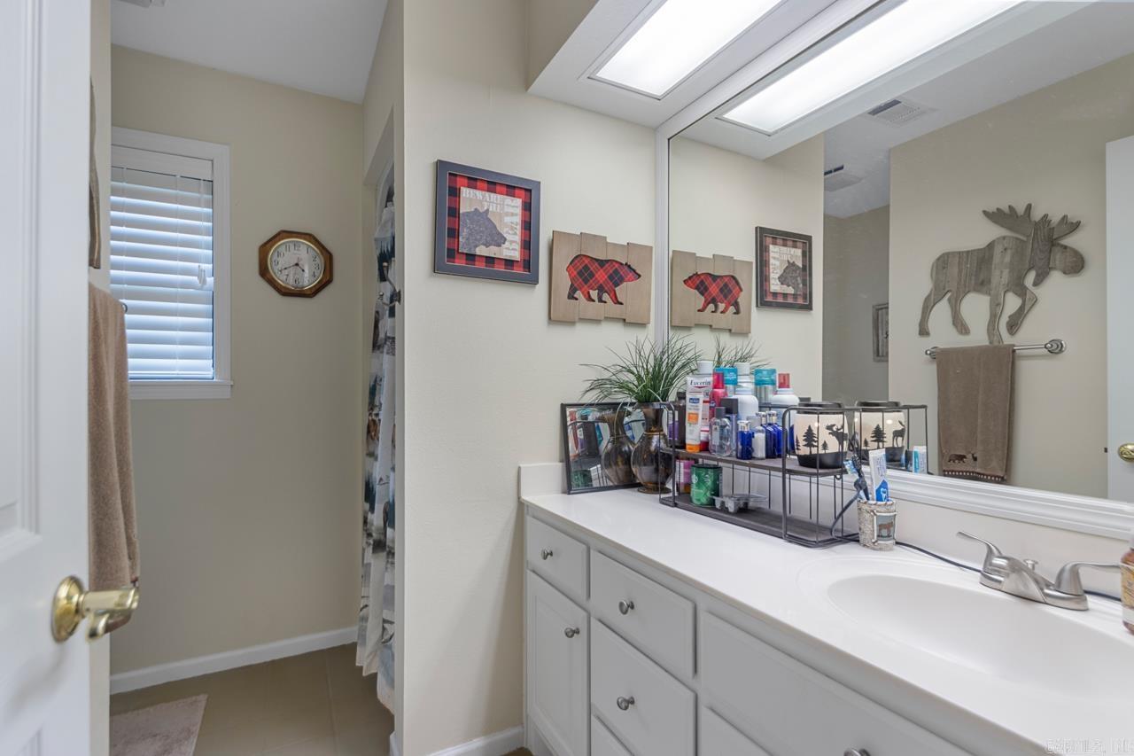 111  Country Oaks  Malvern, AR