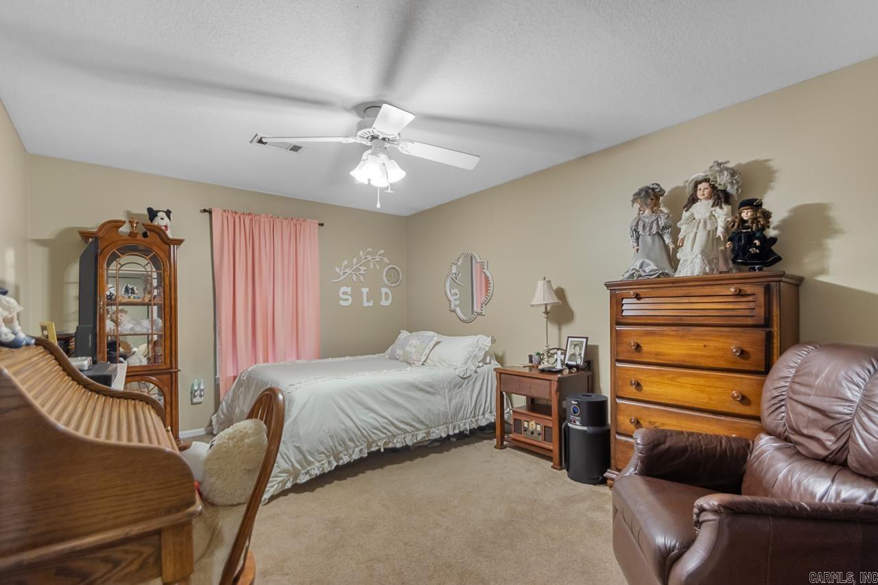 111  Country Oaks  Malvern, AR
