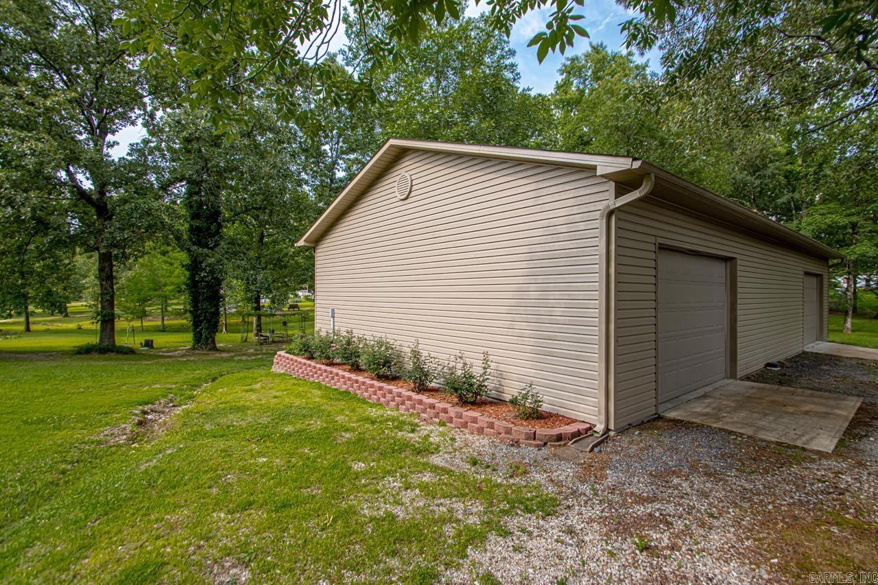 111  Country Oaks  Malvern, AR