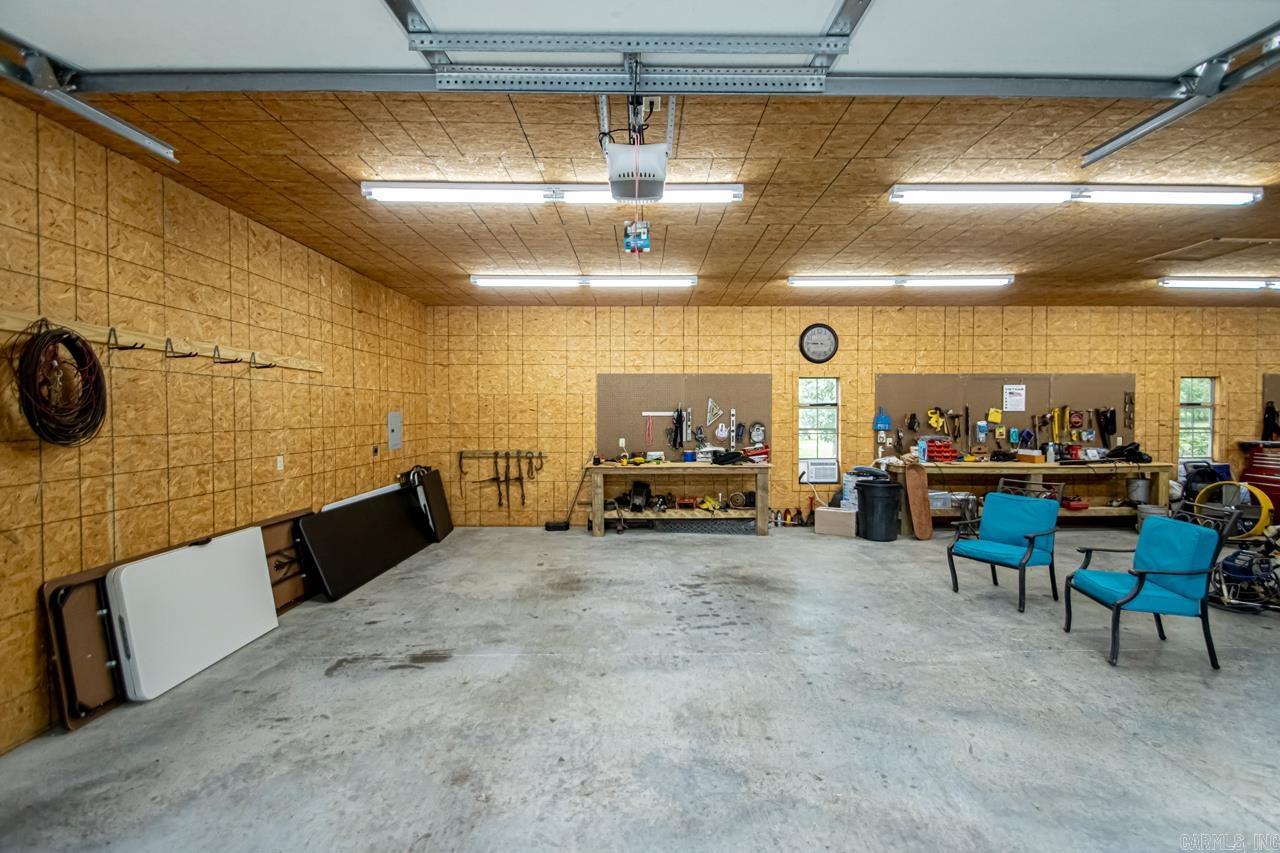 111  Country Oaks  Malvern, AR