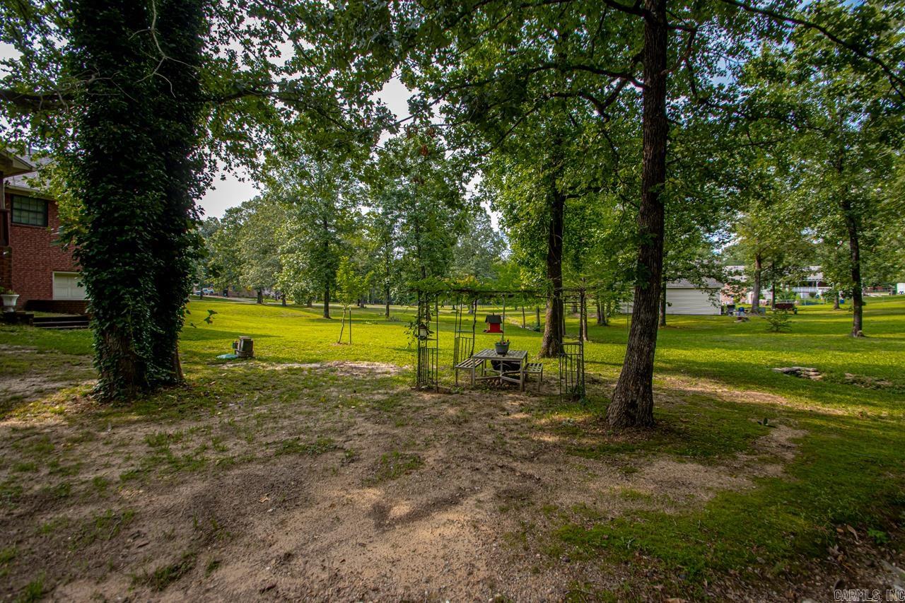 111  Country Oaks  Malvern, AR
