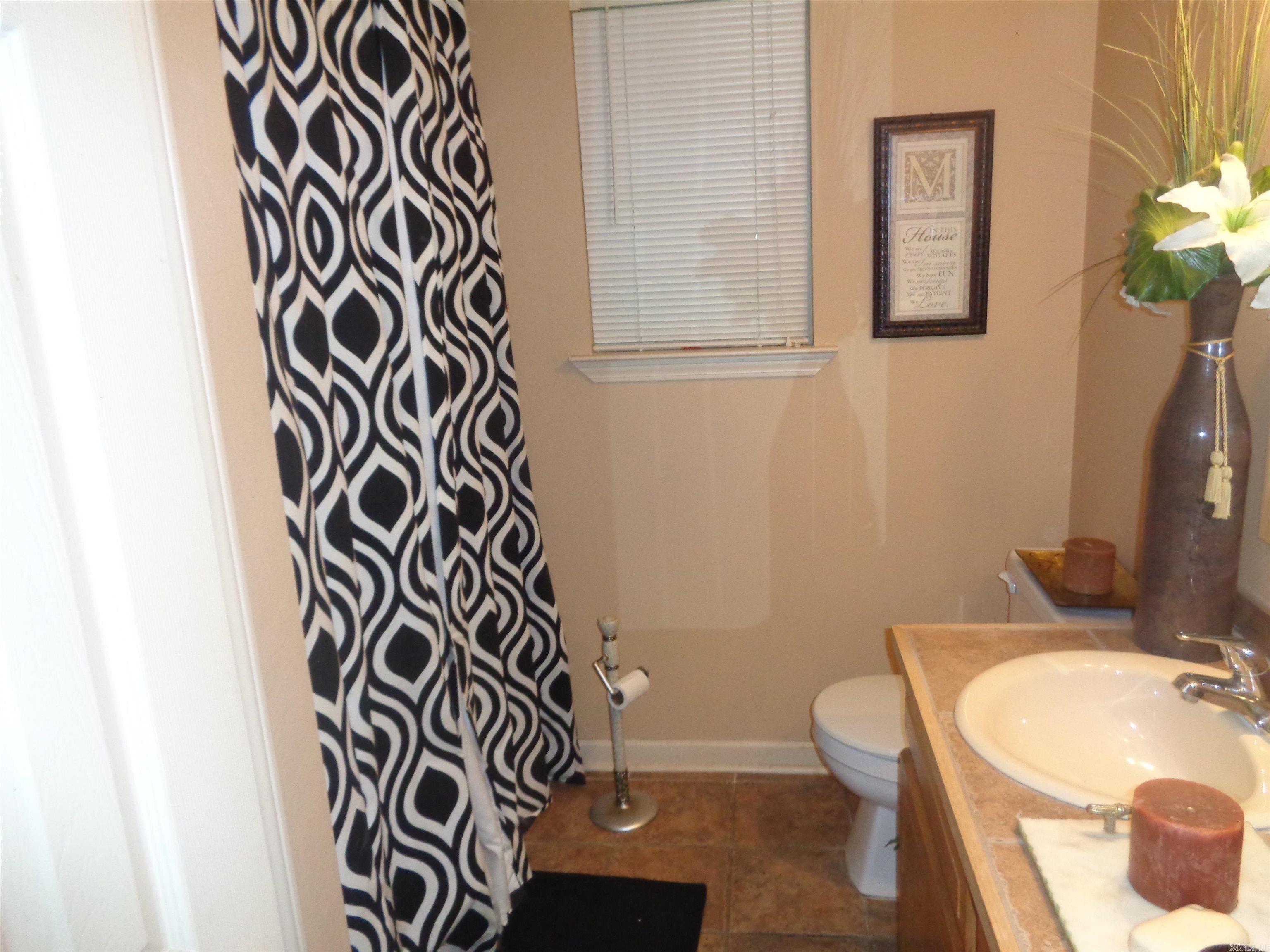 2508  Lehigh  Little Rock, AR