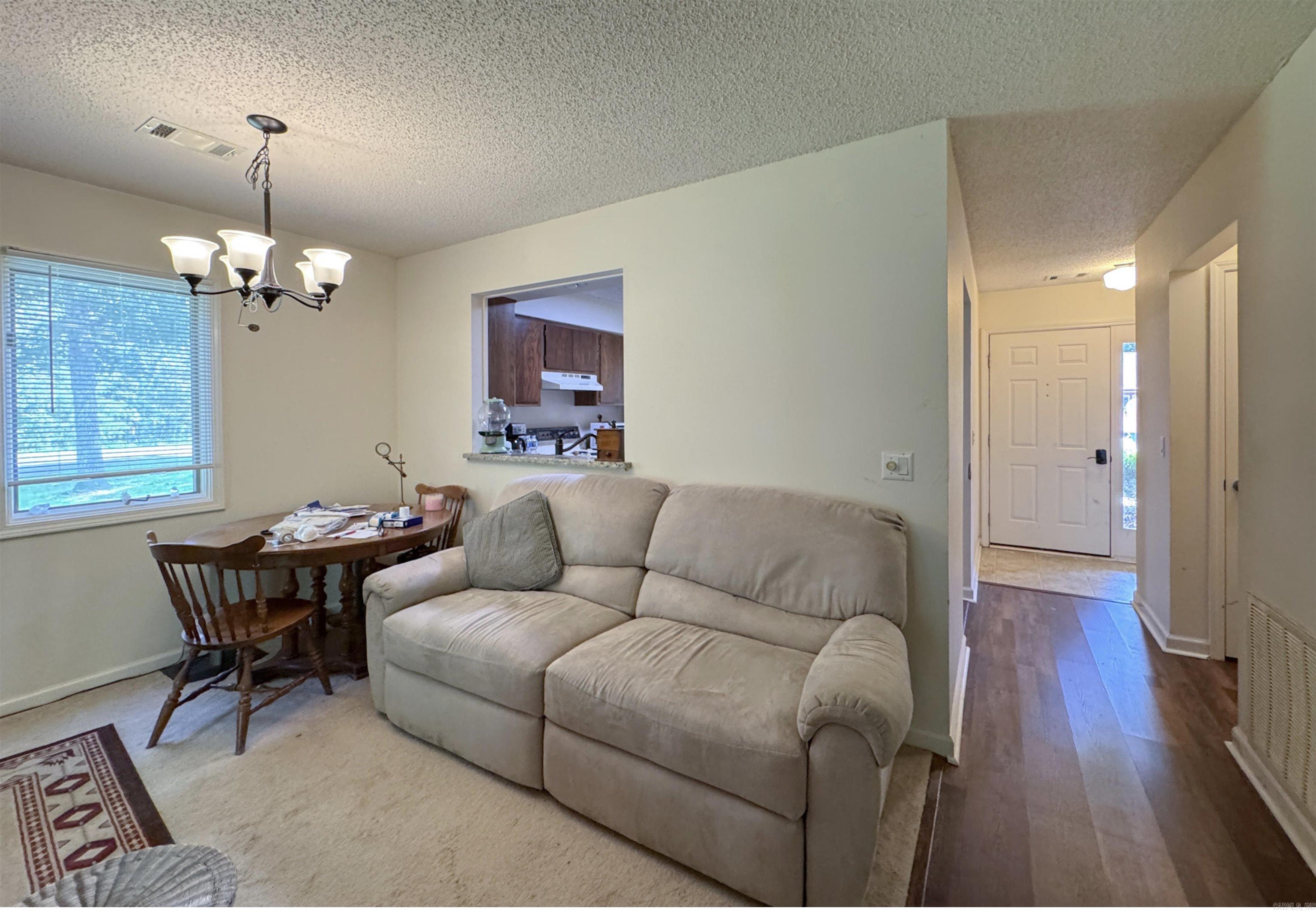 1  Lindsay  Hot Springs Village, AR