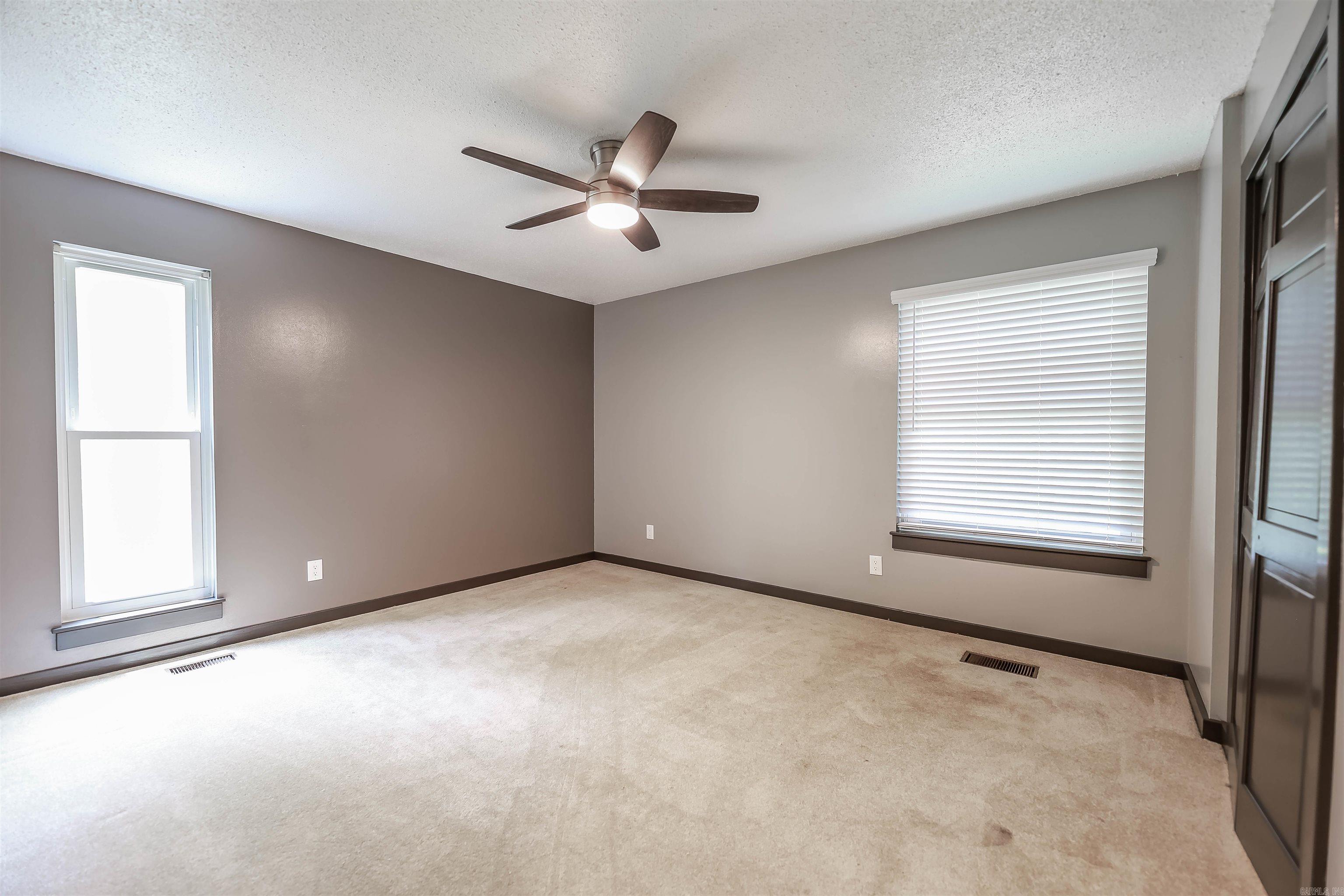 24  Chaffee Creek Trl  Camden, AR