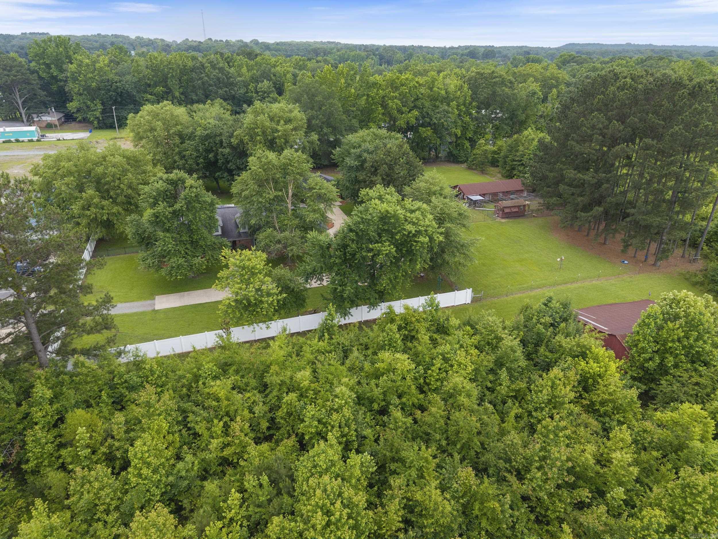 157  S Broadview  Greenbrier, AR