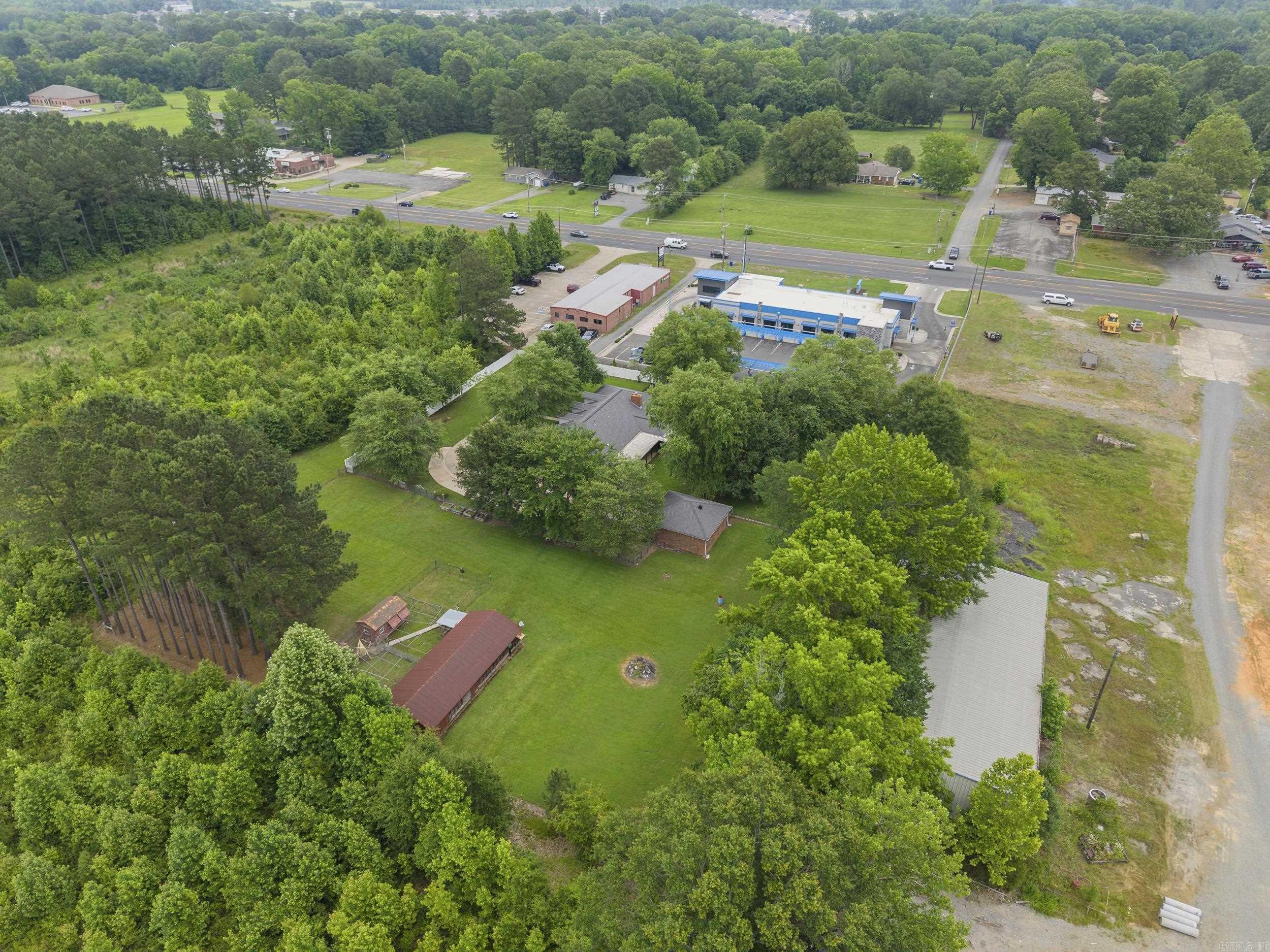157  S Broadview  Greenbrier, AR