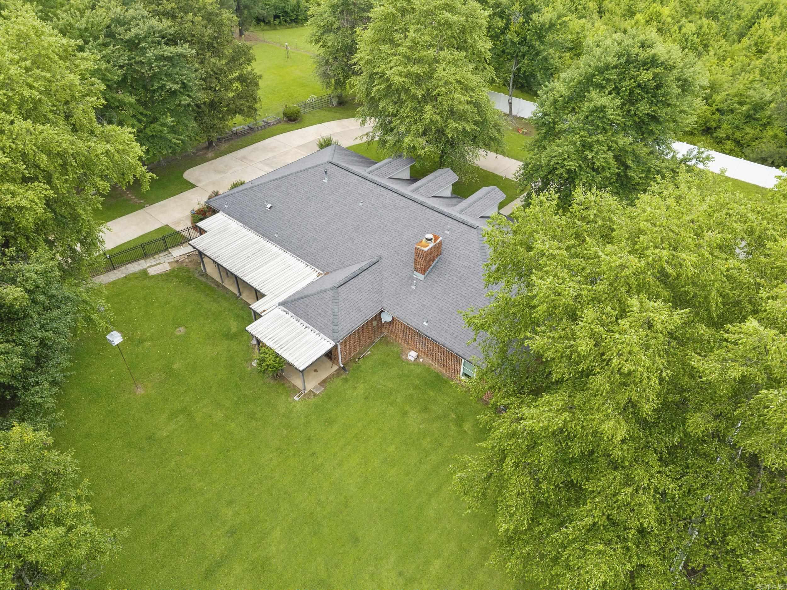 157  S Broadview  Greenbrier, AR