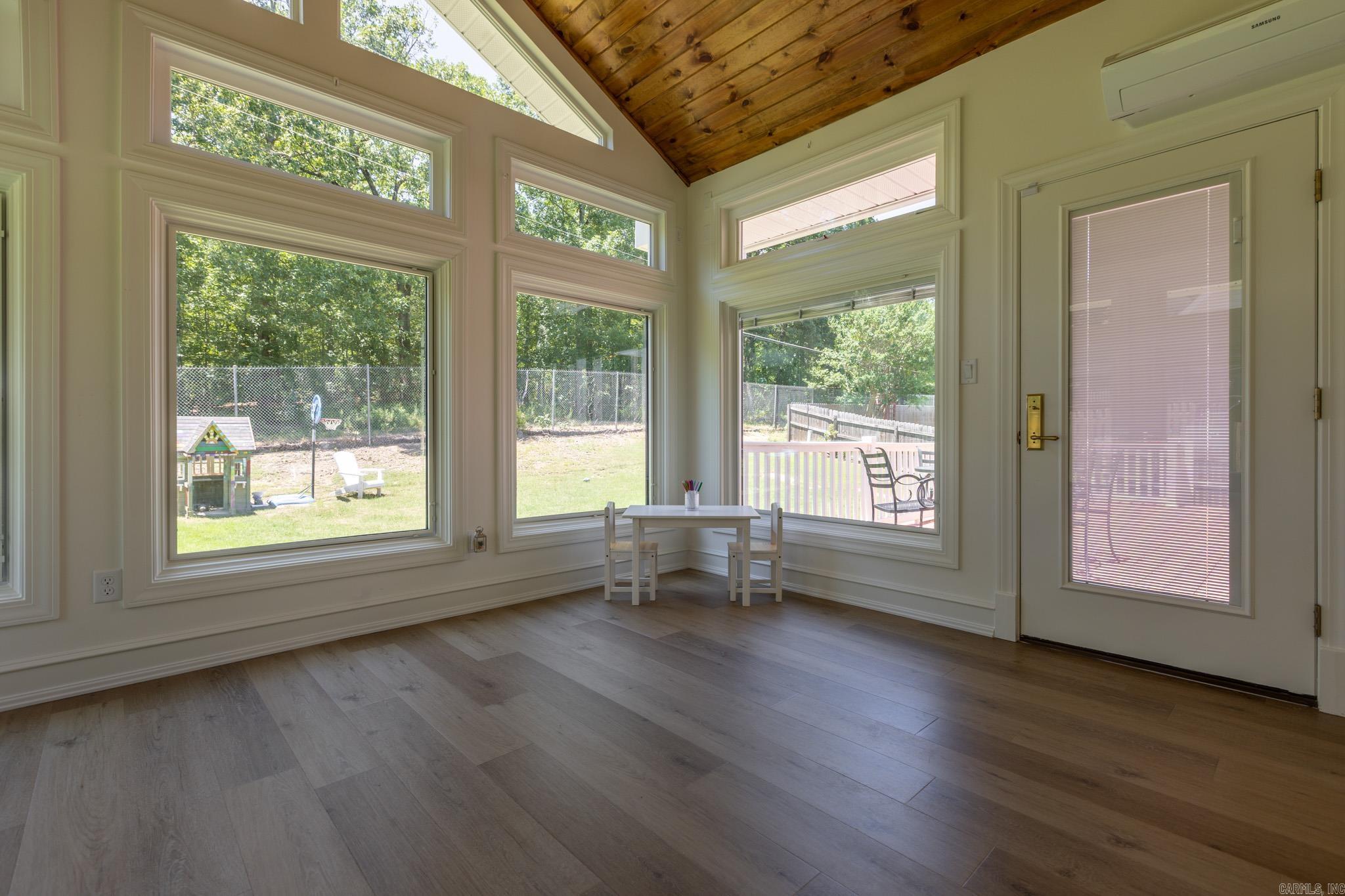 40  Tennyson Ct  North Little Rock, AR