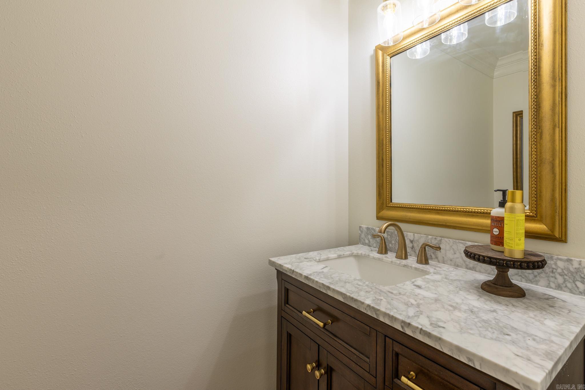40  Tennyson Ct  North Little Rock, AR