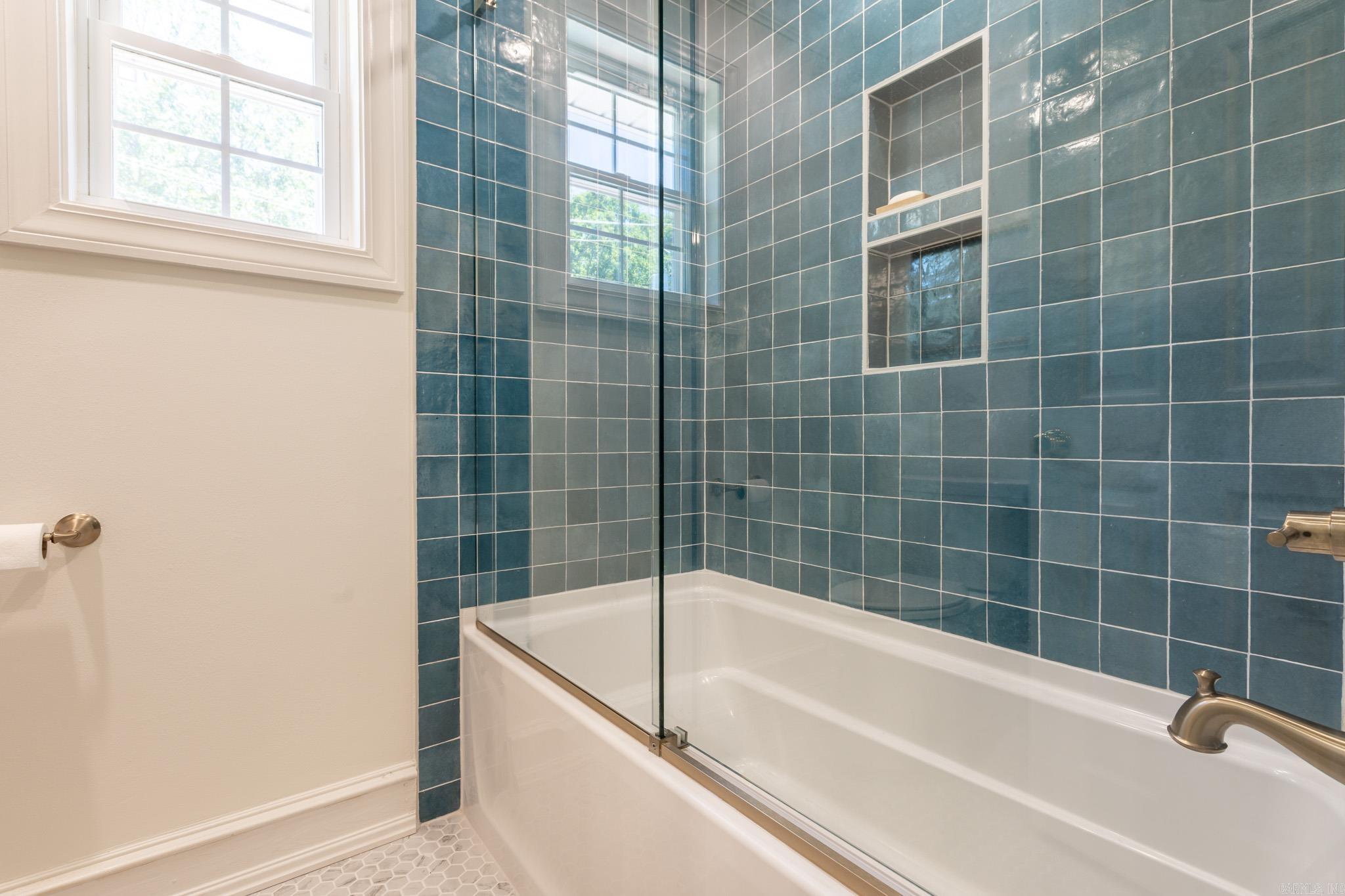 40  Tennyson Ct  North Little Rock, AR