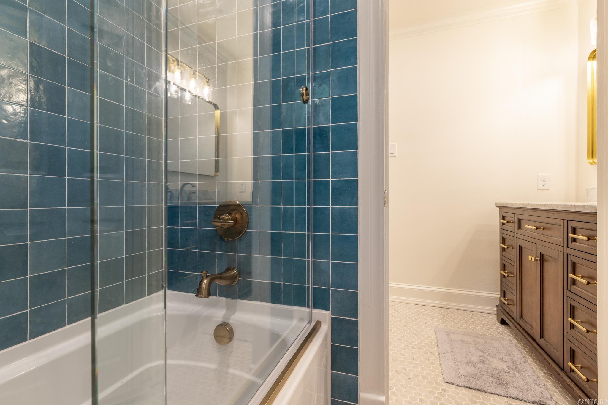 40  Tennyson Ct  North Little Rock, AR