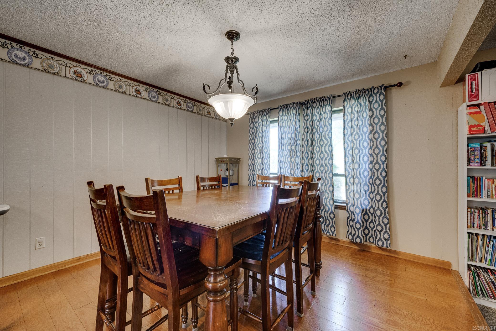 4  Foxboro  Jacksonville, AR
