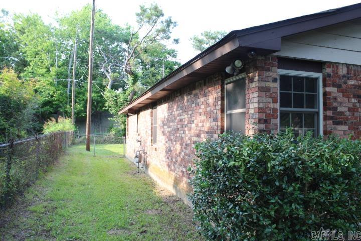 2507 E 10th  Pine Bluff, AR