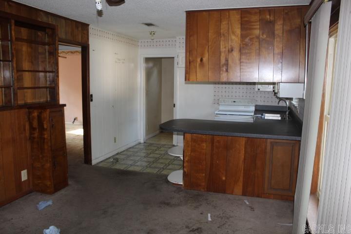 2507 E 10th  Pine Bluff, AR