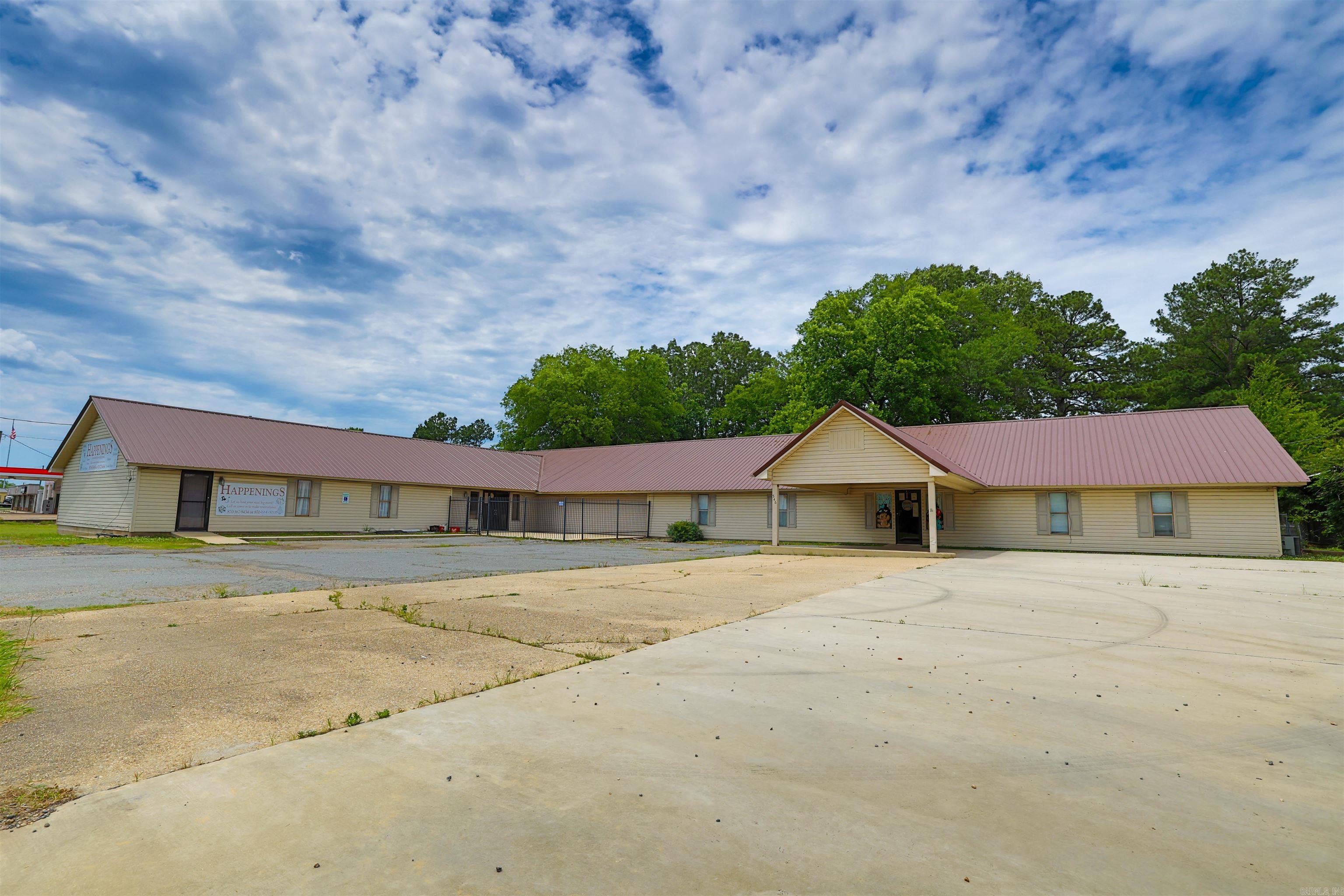 546 W Gaines  Monticello, AR