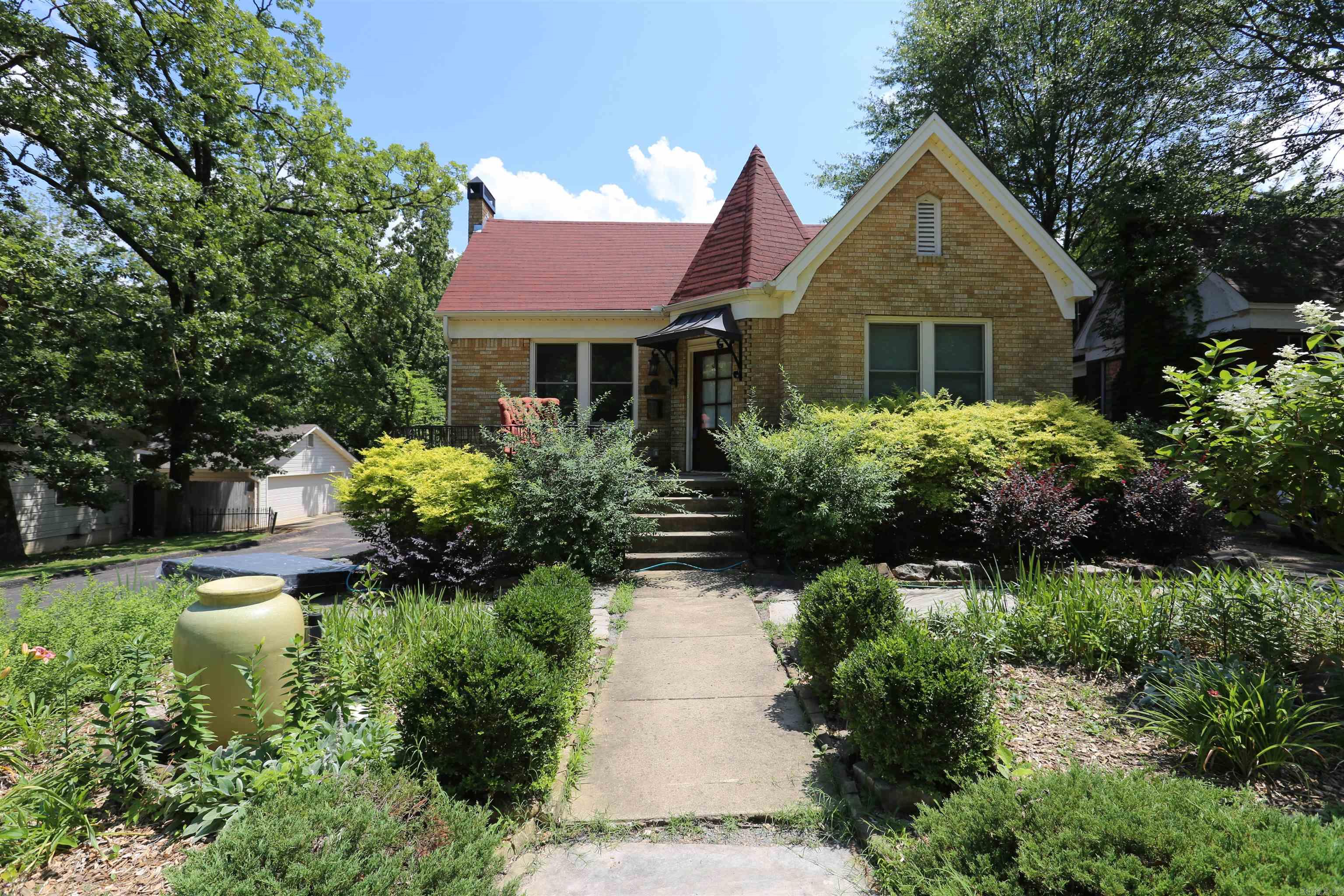 5415 L Street Little Rock, AR 72205