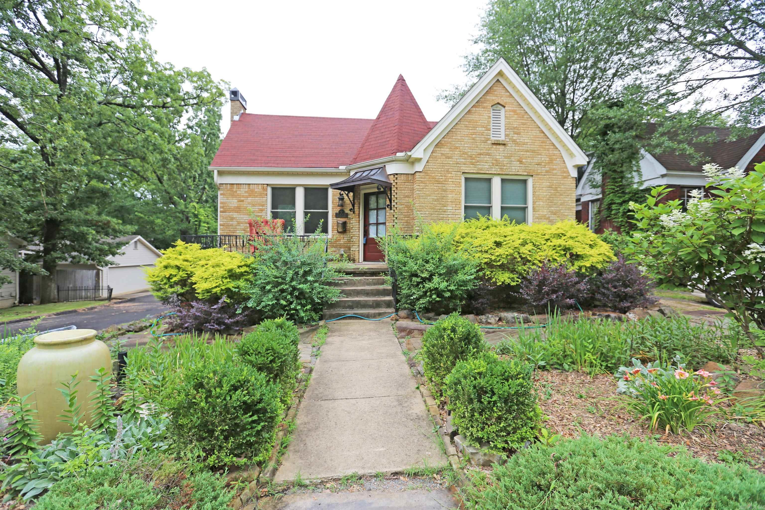 5415  L Street  Little Rock, AR