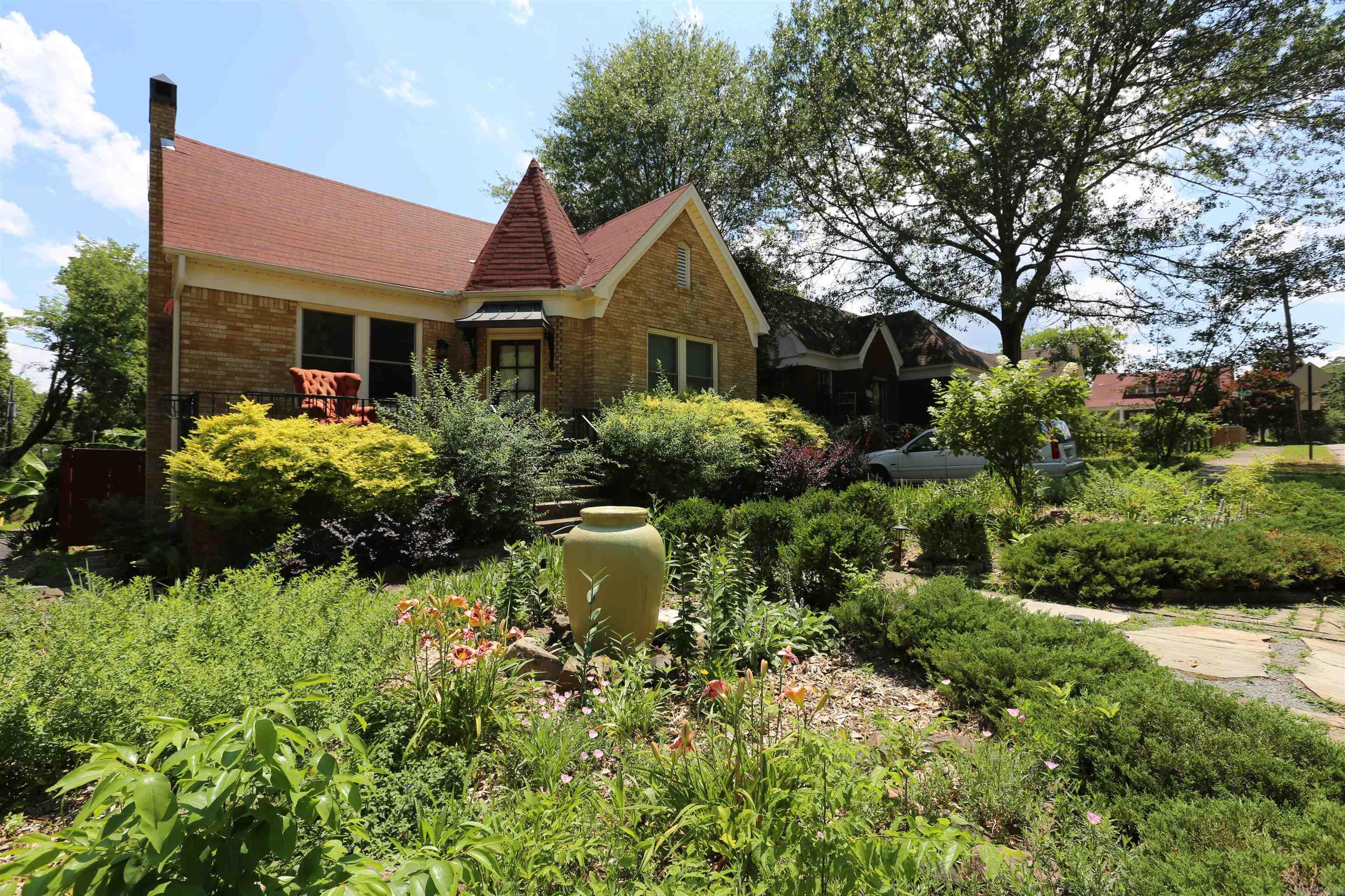5415 L Street Little Rock, AR 72205
