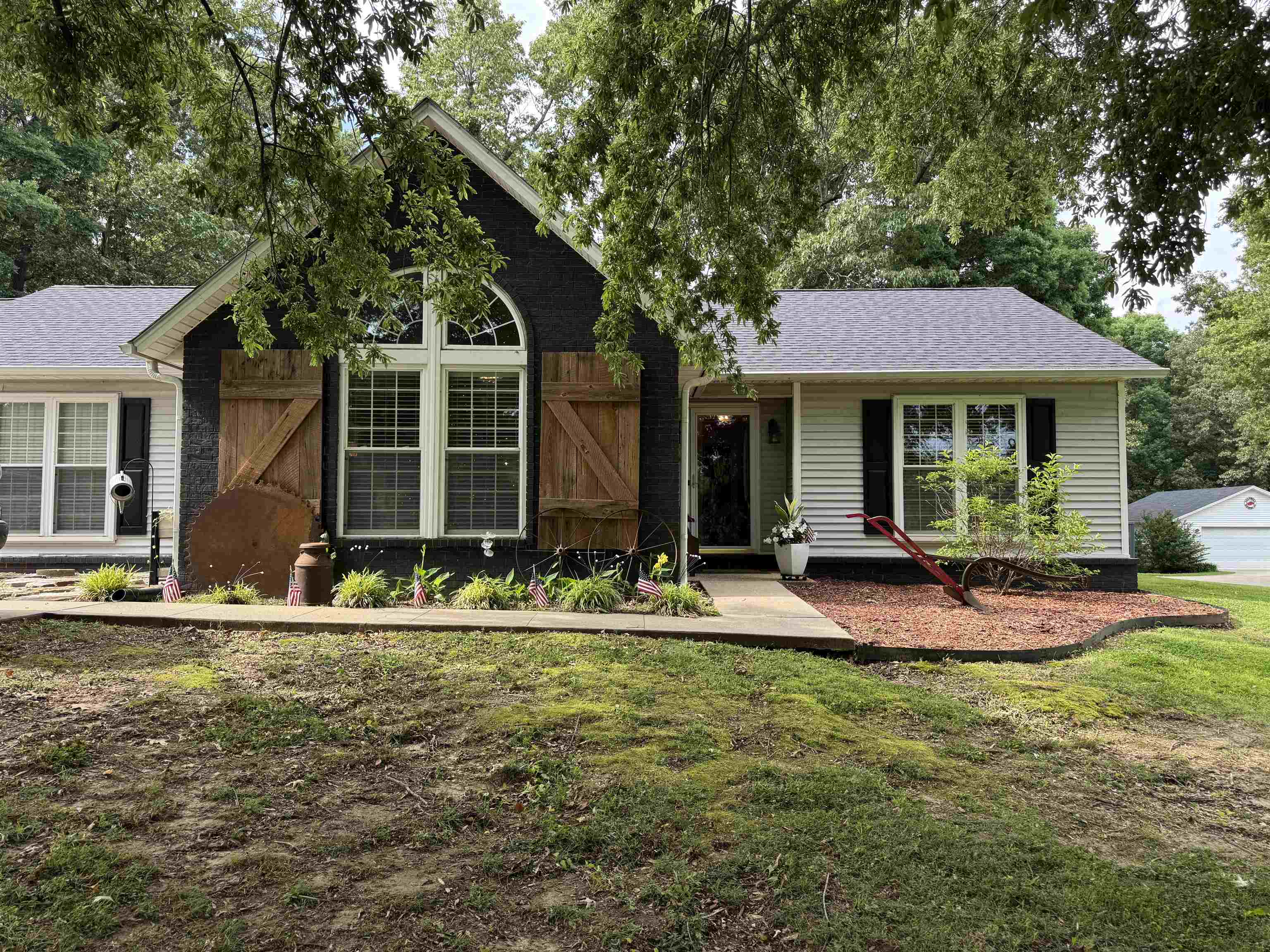 1873  Magnolia Drive  Piggott, AR