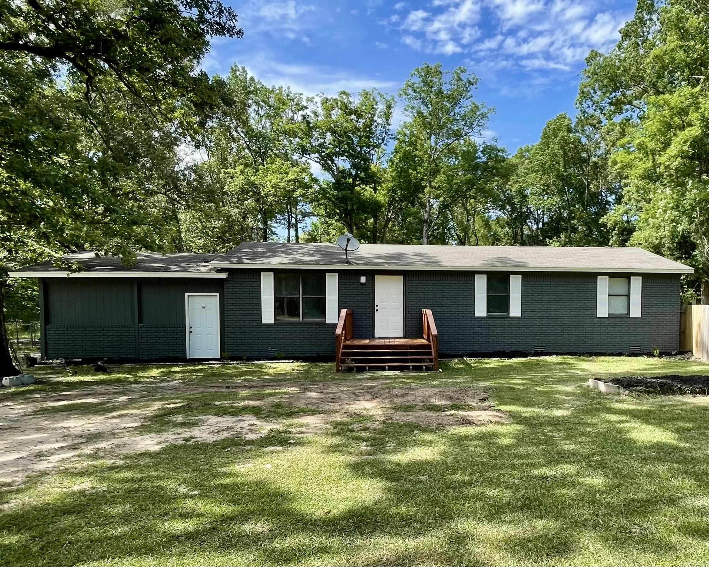 7901  Sulphur Springs  Pine Bluff, AR