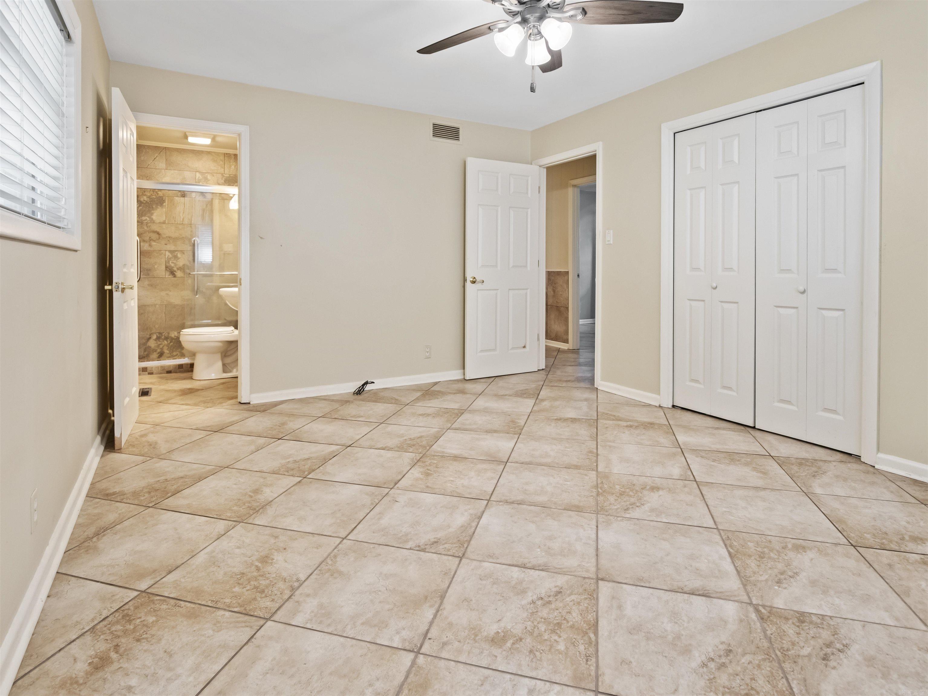 217  Yorkshire  Hot Springs, AR