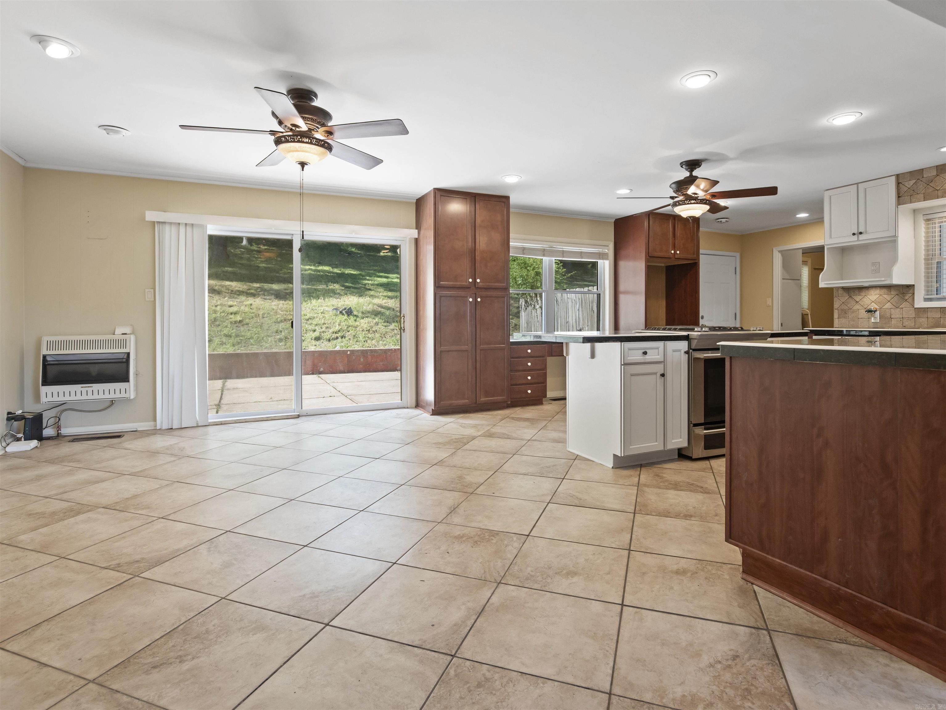 217  Yorkshire  Hot Springs, AR