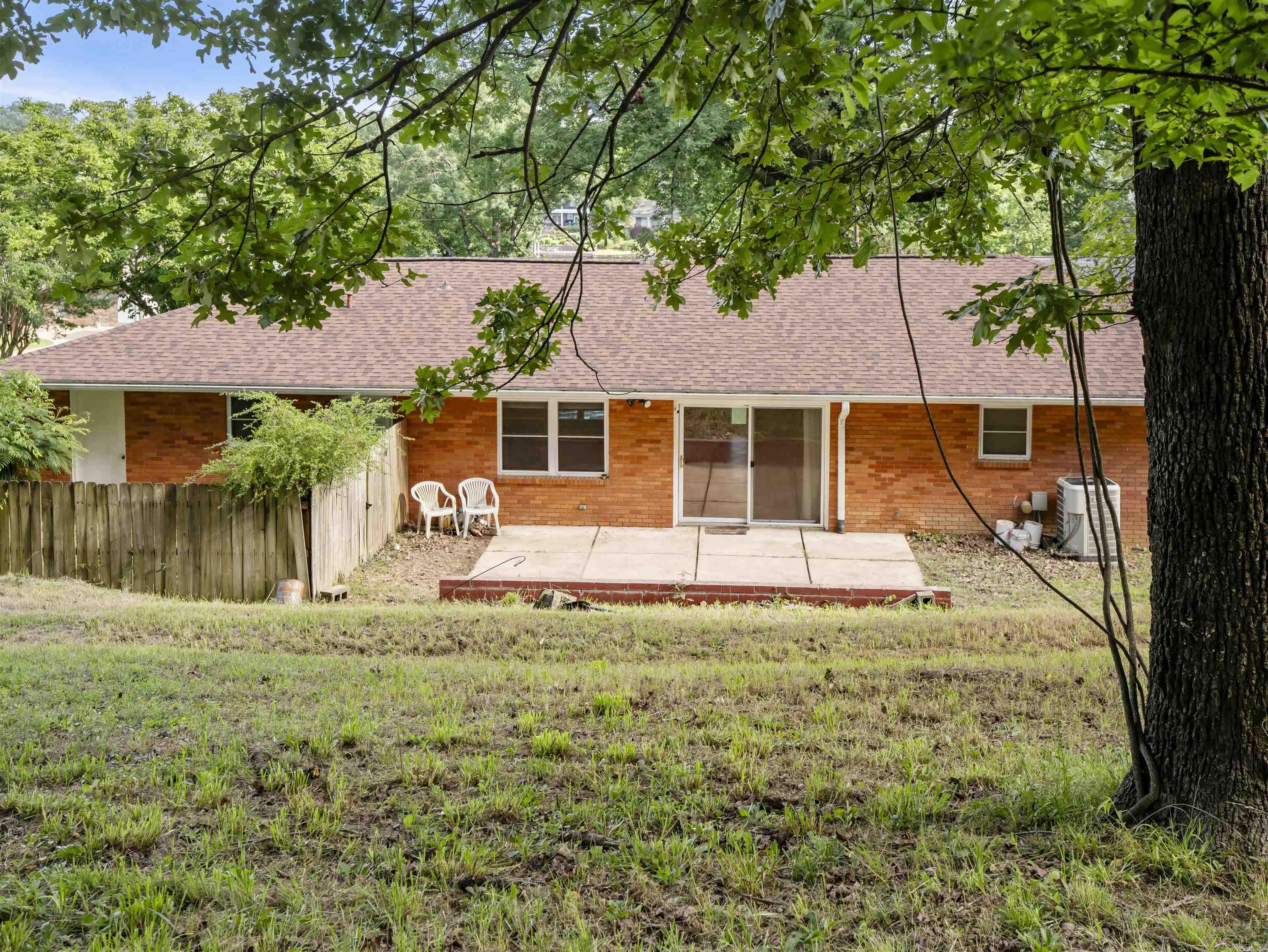217  Yorkshire  Hot Springs, AR