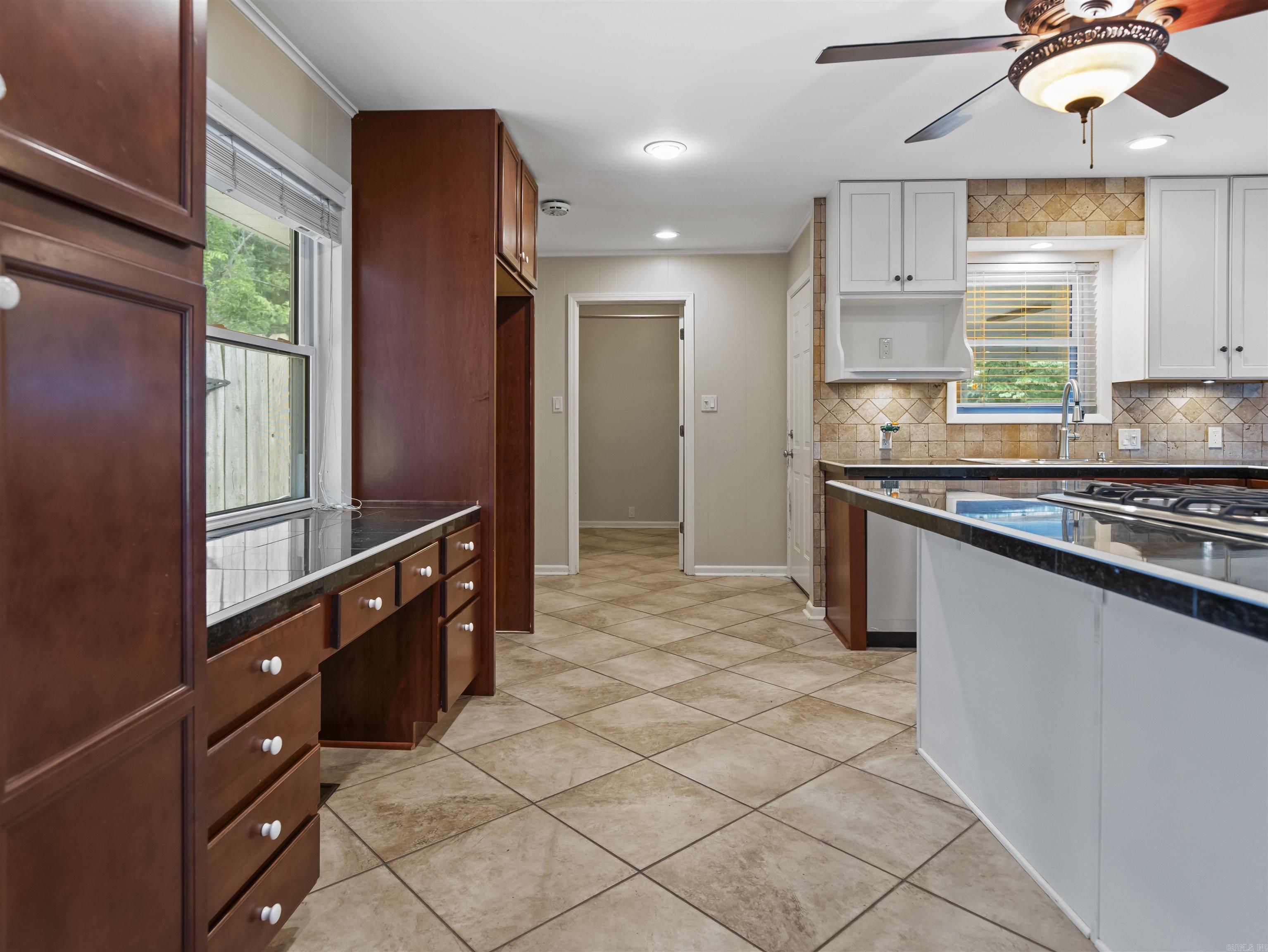 217  Yorkshire  Hot Springs, AR