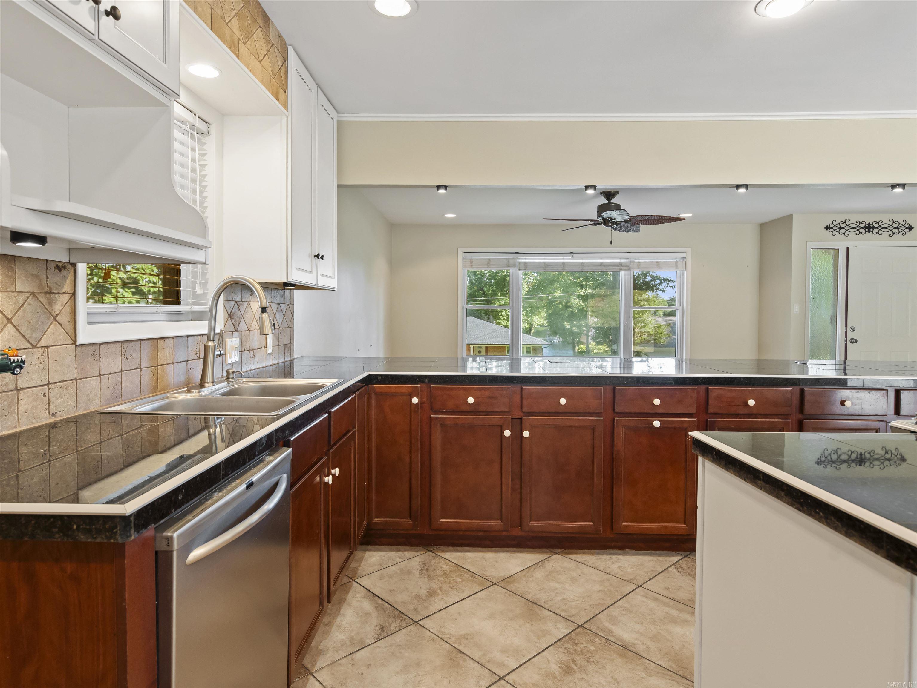 217  Yorkshire  Hot Springs, AR