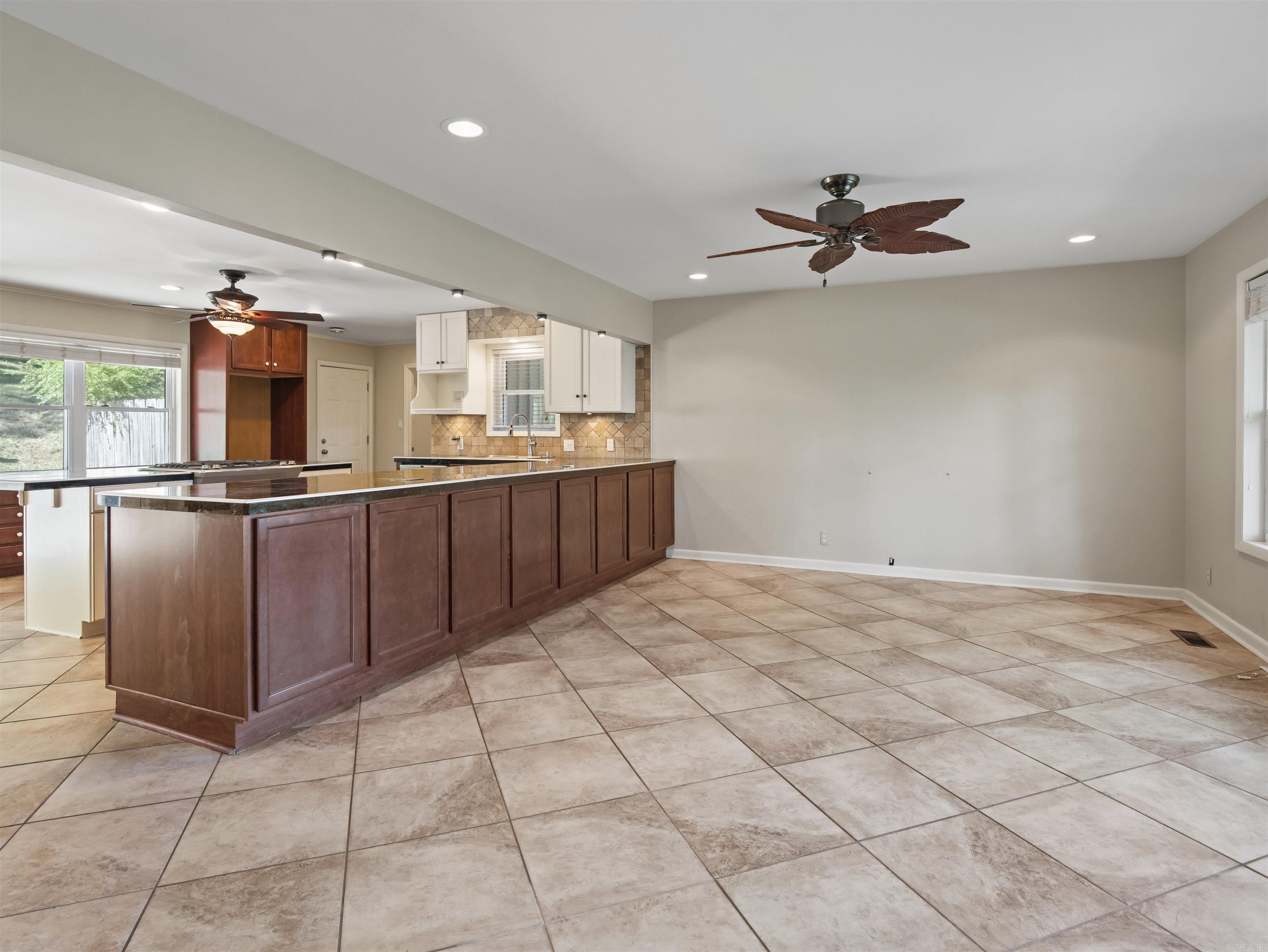 217  Yorkshire  Hot Springs, AR