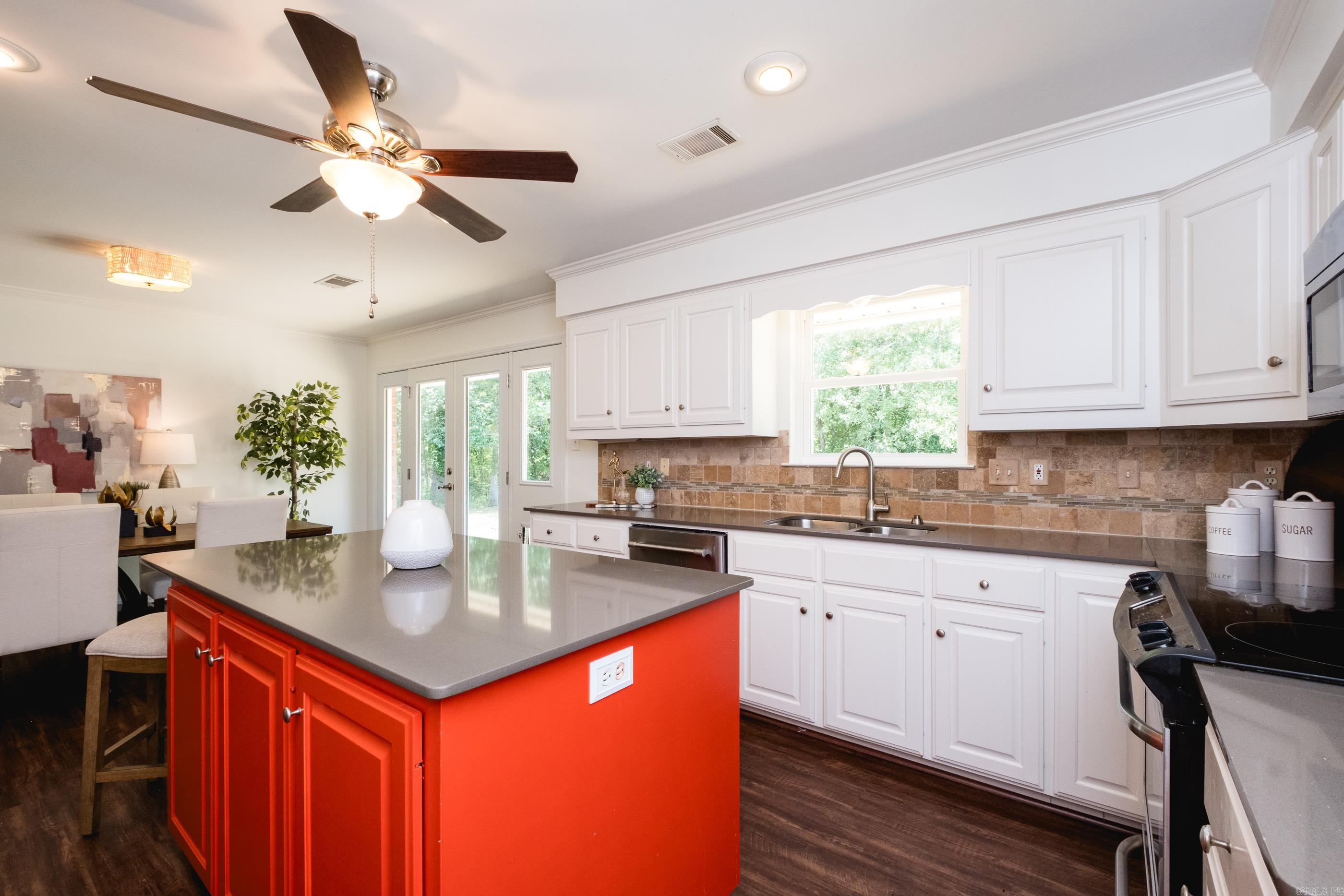 69  Quail Valley  Sherwood, AR