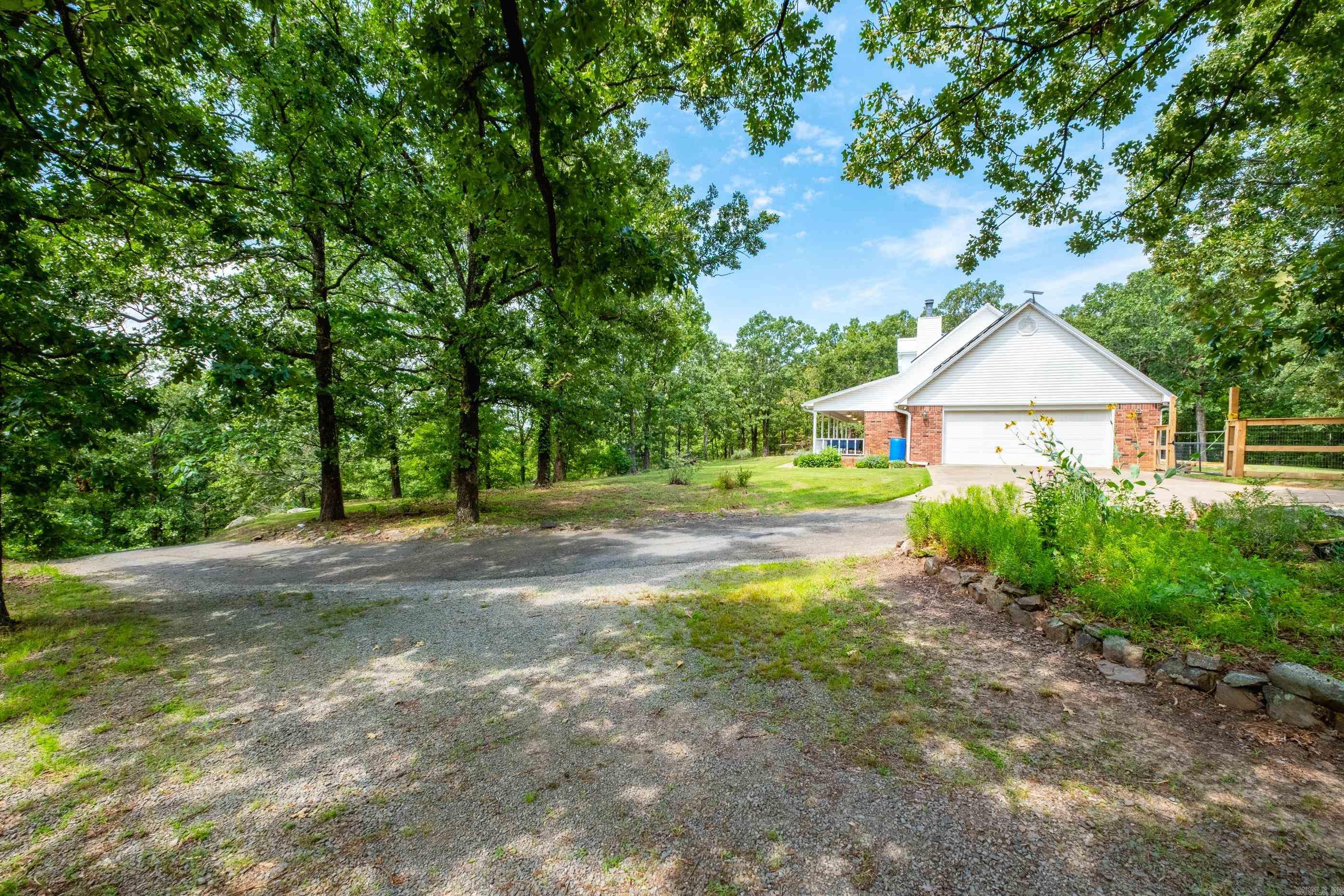 69  Quail Valley  Sherwood, AR
