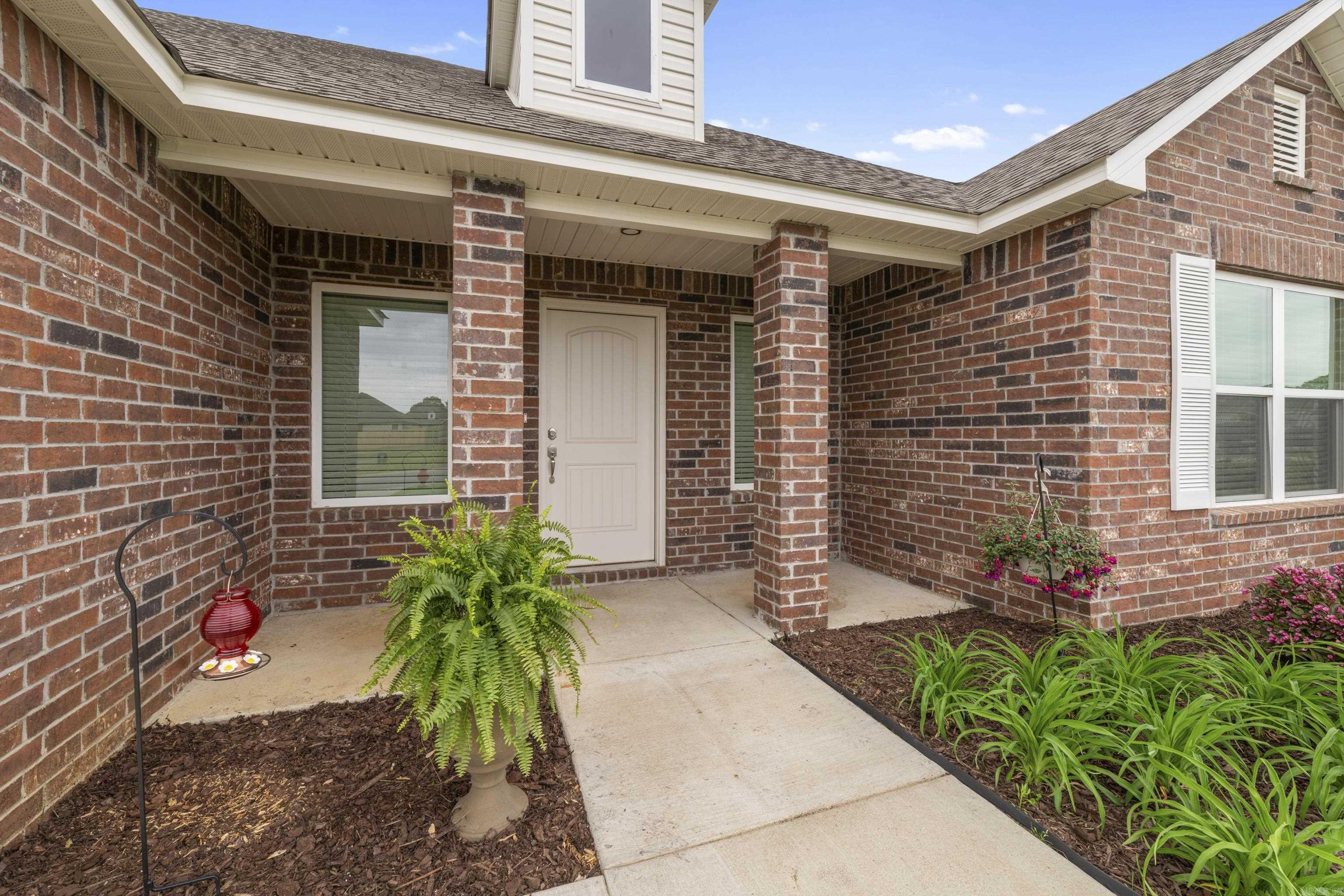 1711  Ridgefield  Searcy, AR