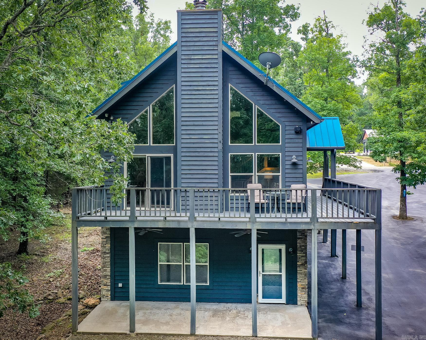 220  Brown Rd.  Greers Ferry, AR