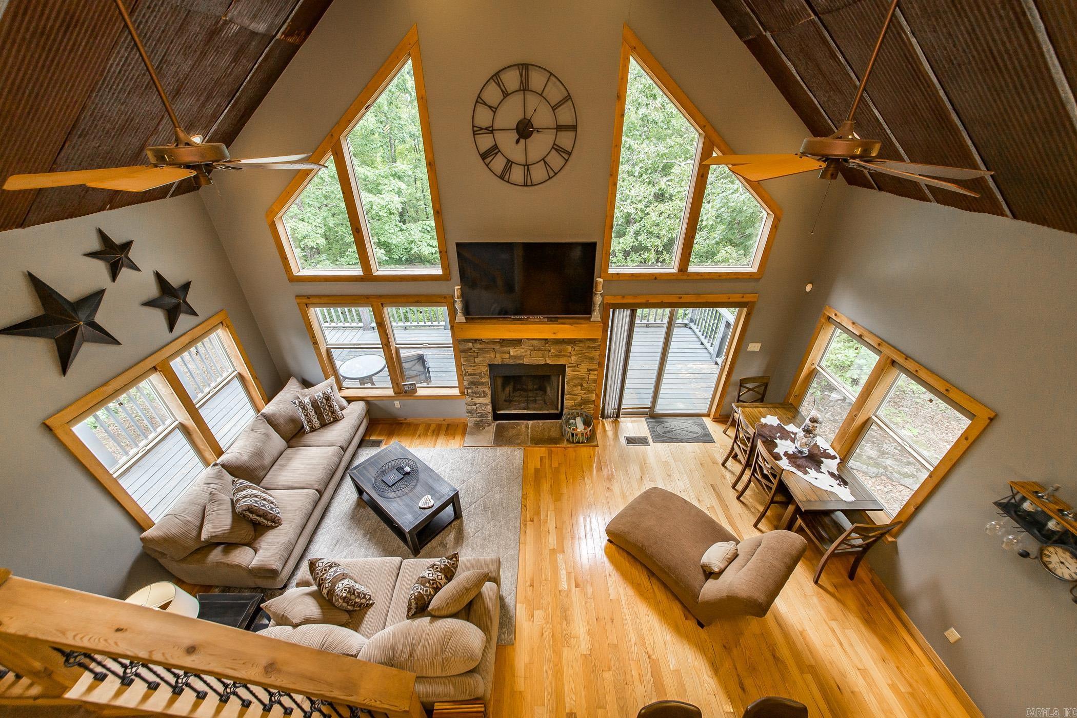 220  Brown Rd.  Greers Ferry, AR