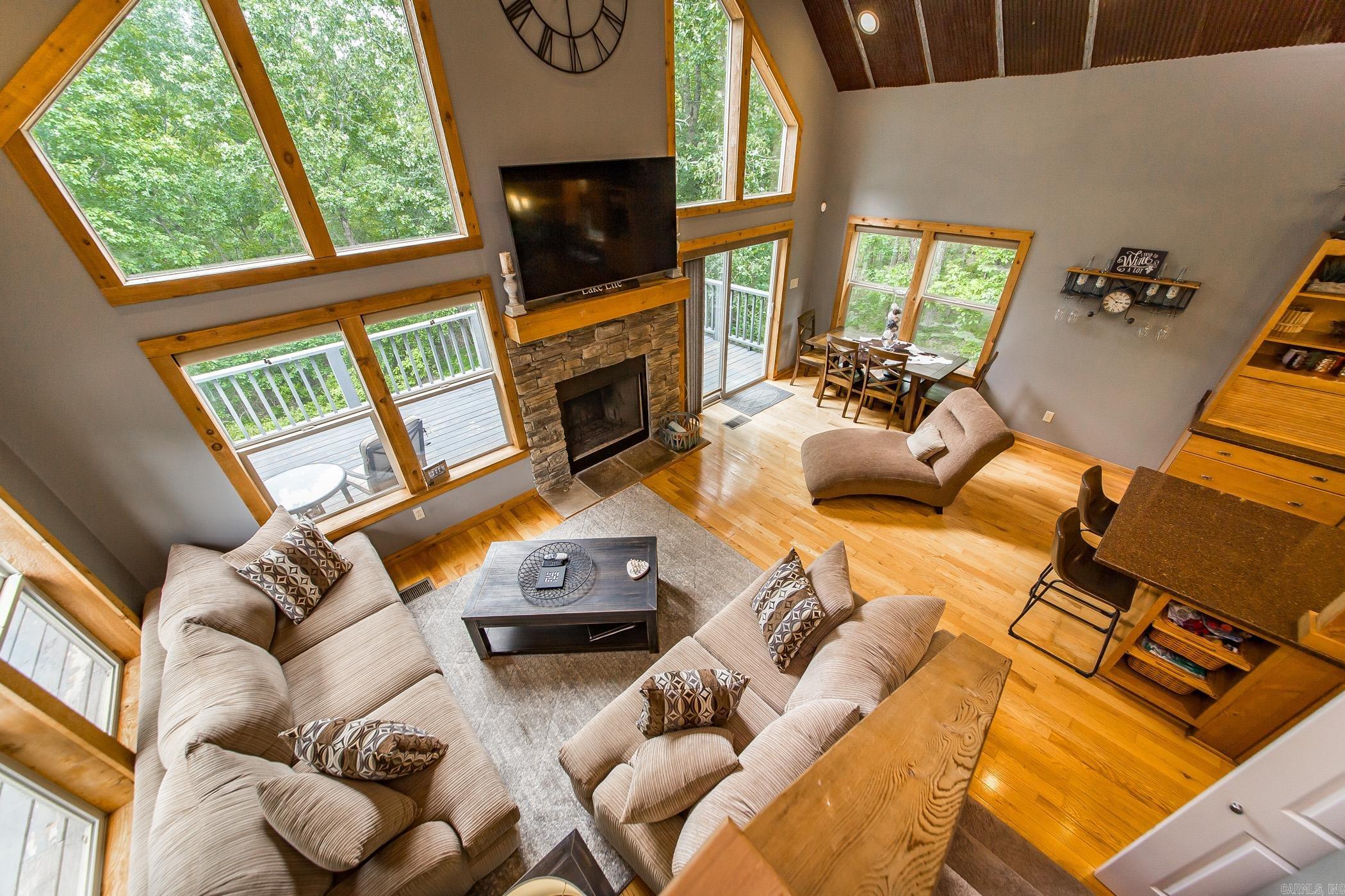 220  Brown Rd.  Greers Ferry, AR