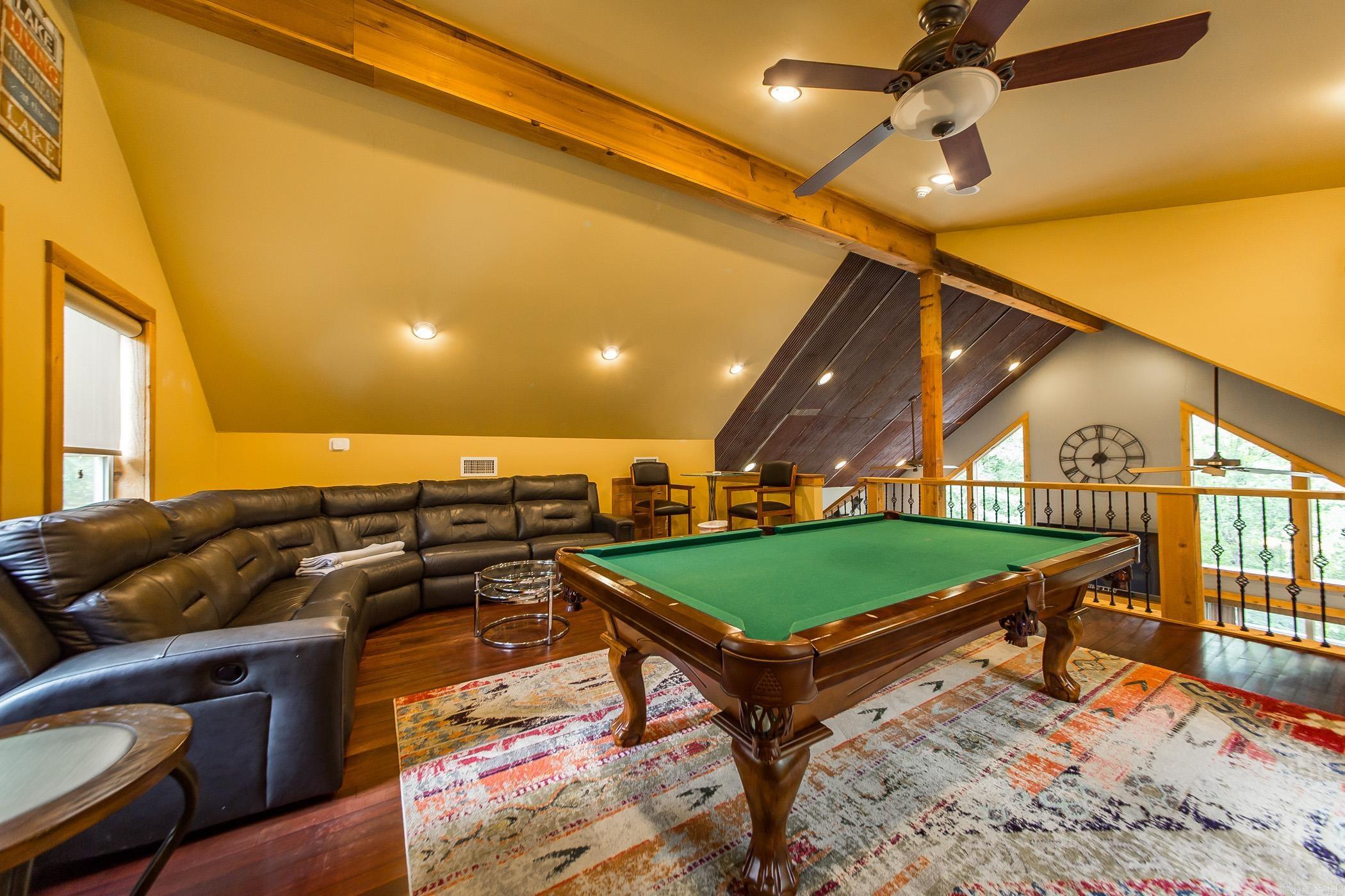 220  Brown Rd.  Greers Ferry, AR