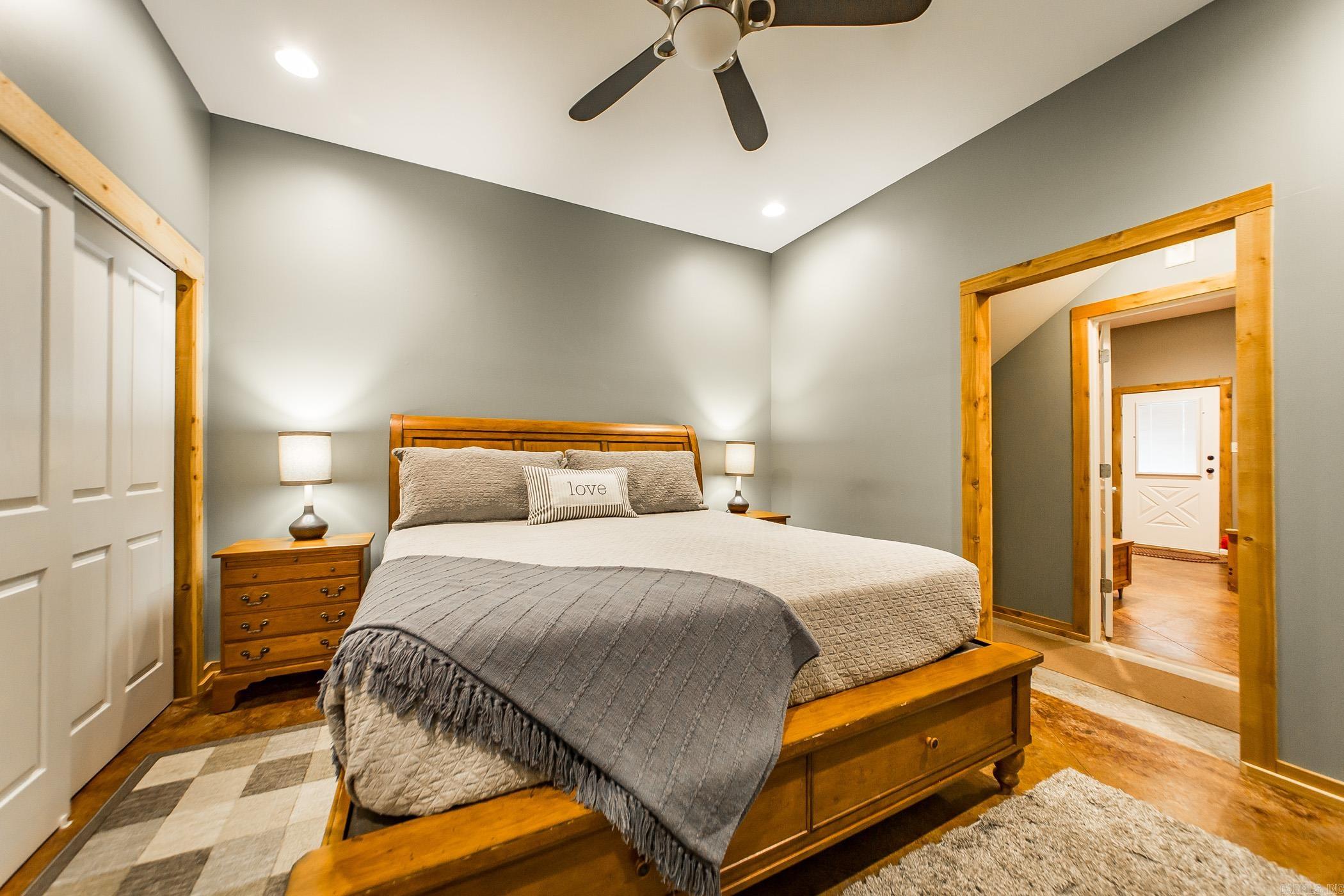 220  Brown Rd.  Greers Ferry, AR