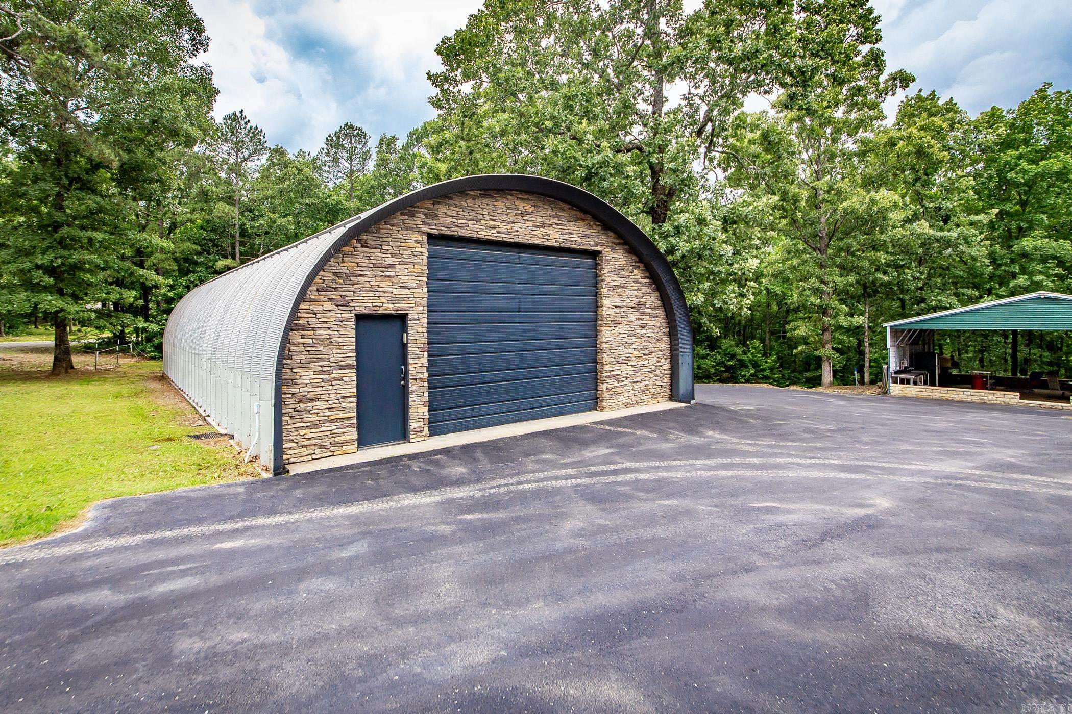 220  Brown Rd.  Greers Ferry, AR