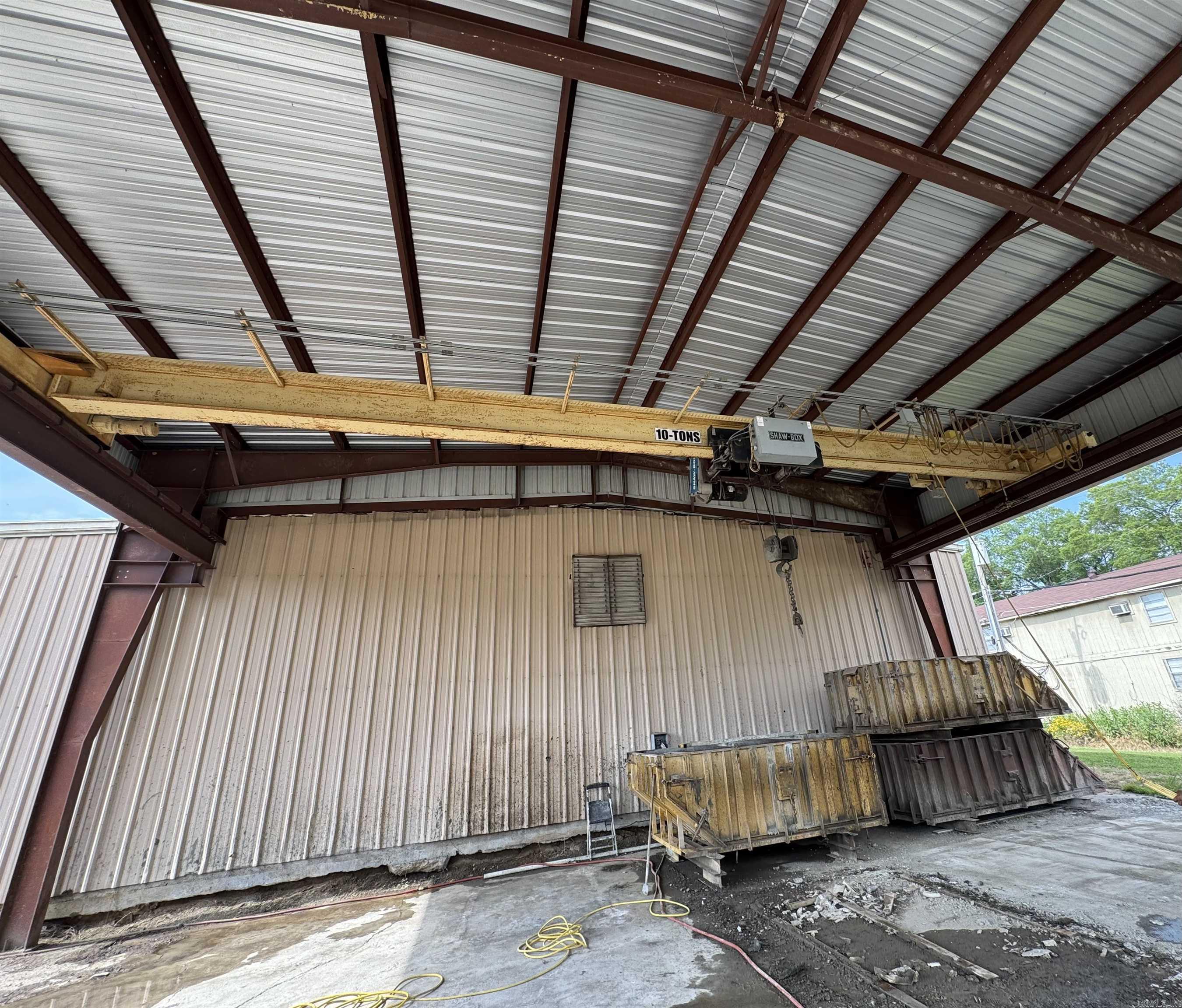 1  Beth  Gravel Ridge, AR