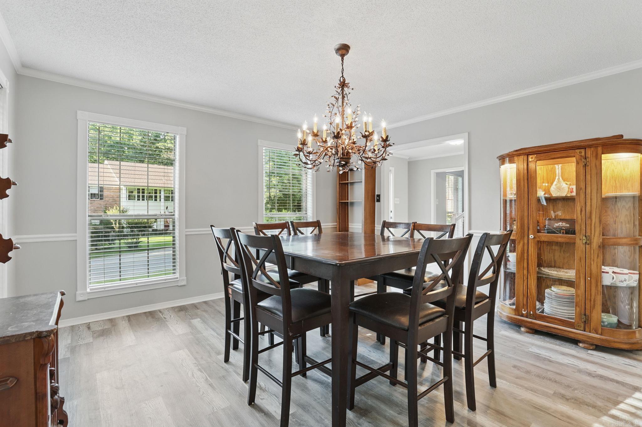 1321  River Oaks  Benton, AR