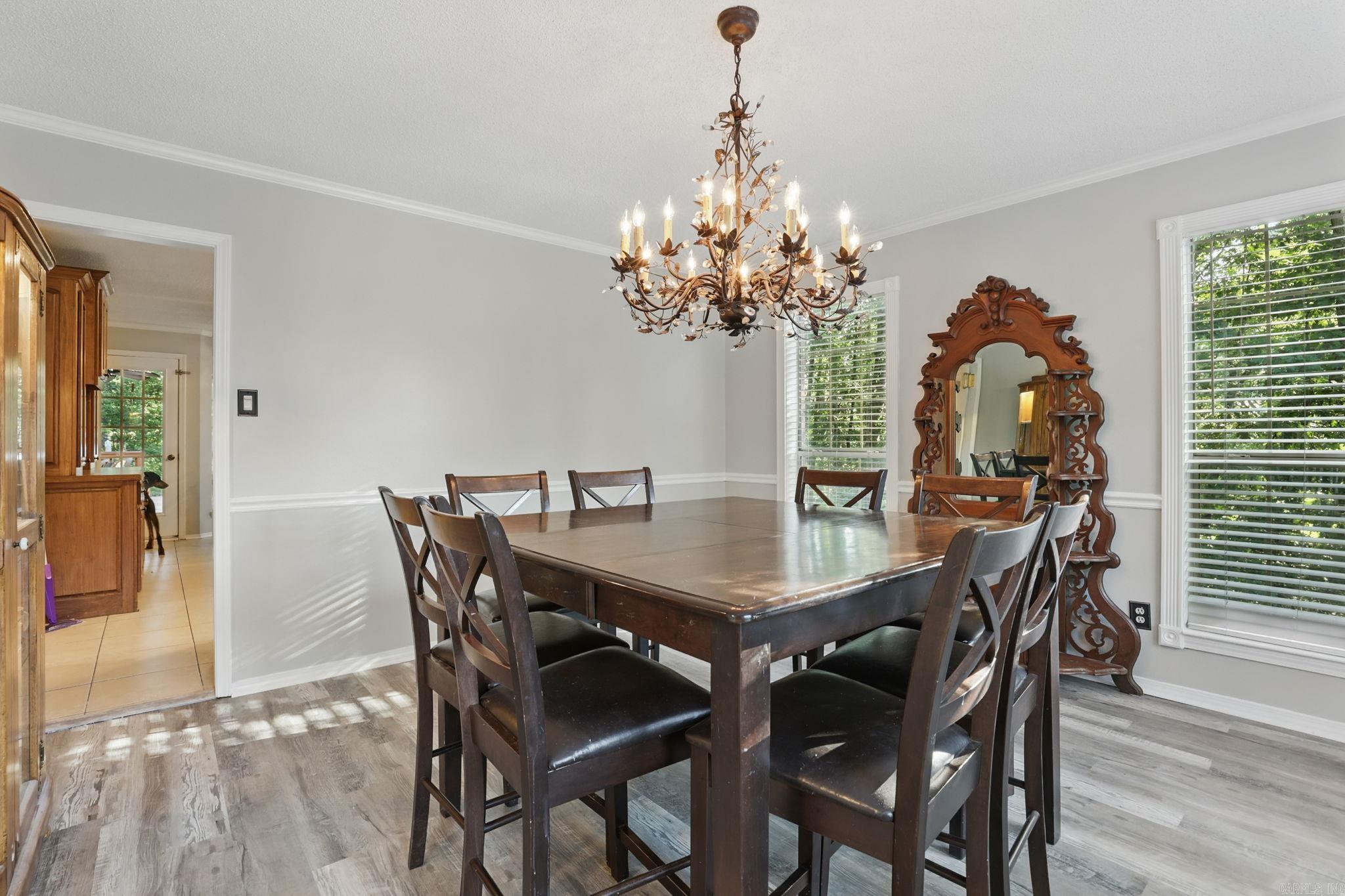 1321  River Oaks  Benton, AR